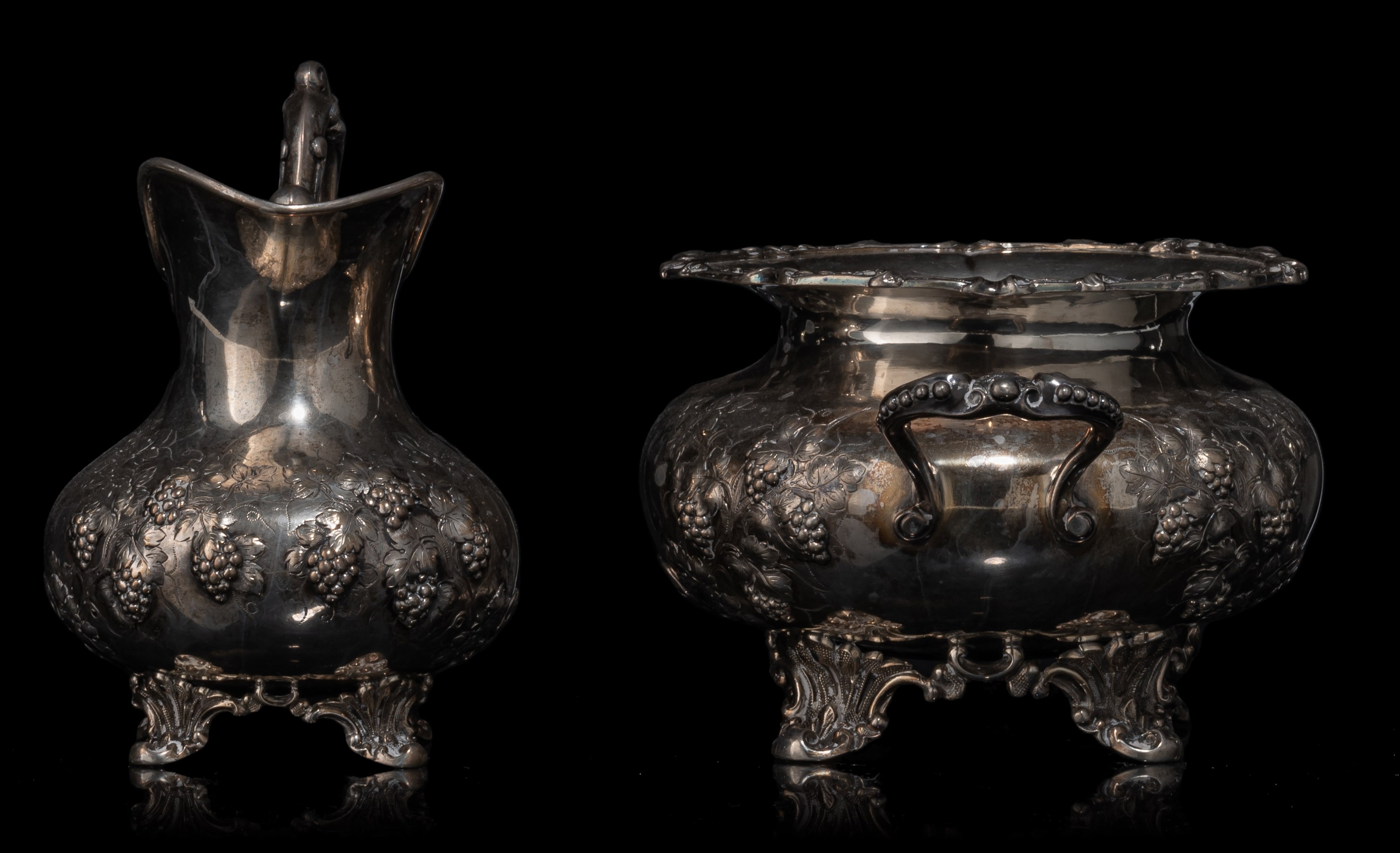 An eclectic four-part silver coffee and tea set, on a silver-plated tray, H 10,5 - 24,5 cm, 2148 g - Image 9 of 22