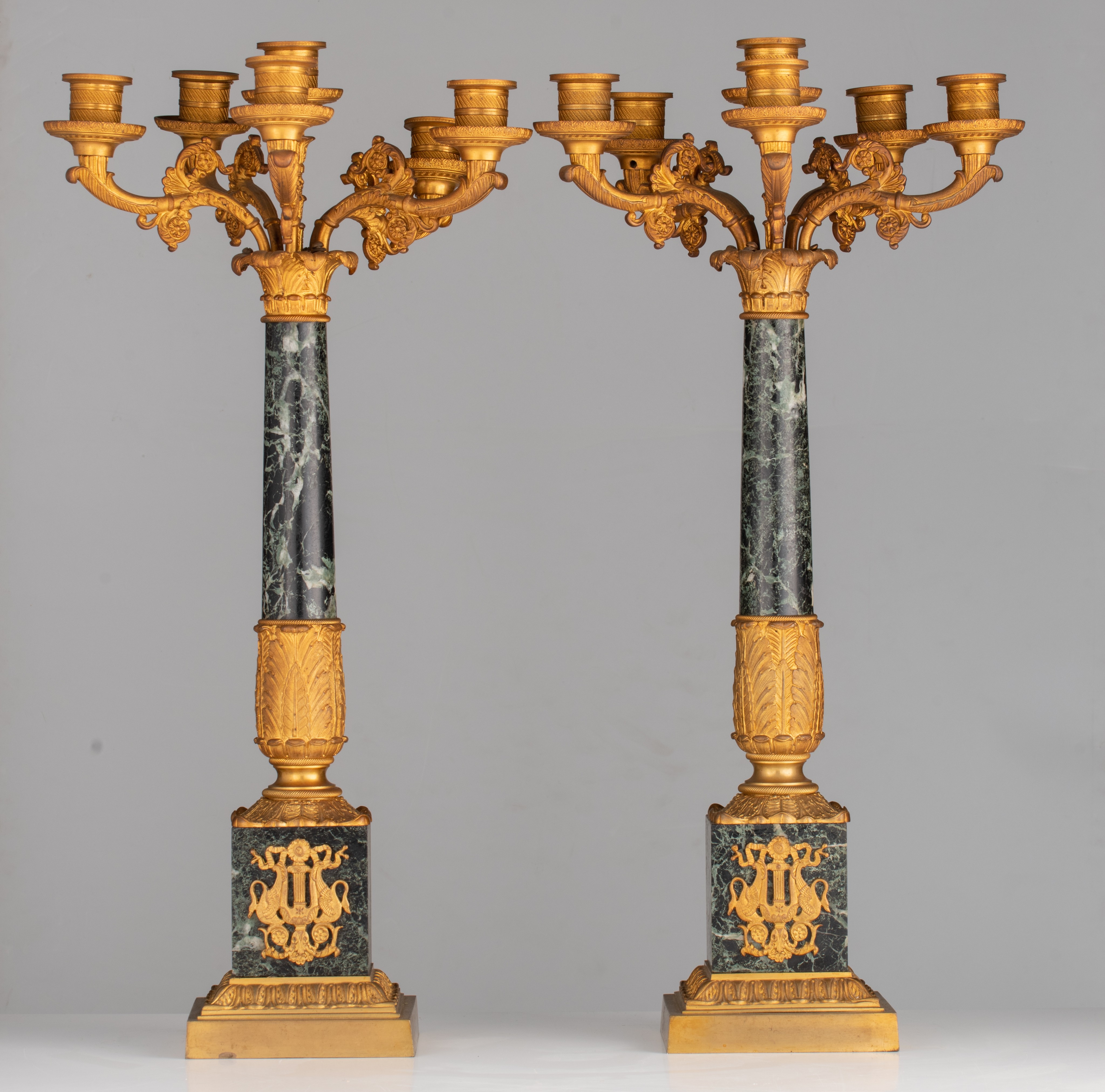 An Empire style three-piece mantle set, after a model of Antoine-André Ravrioh, H 51 - 67 cm - Image 11 of 14