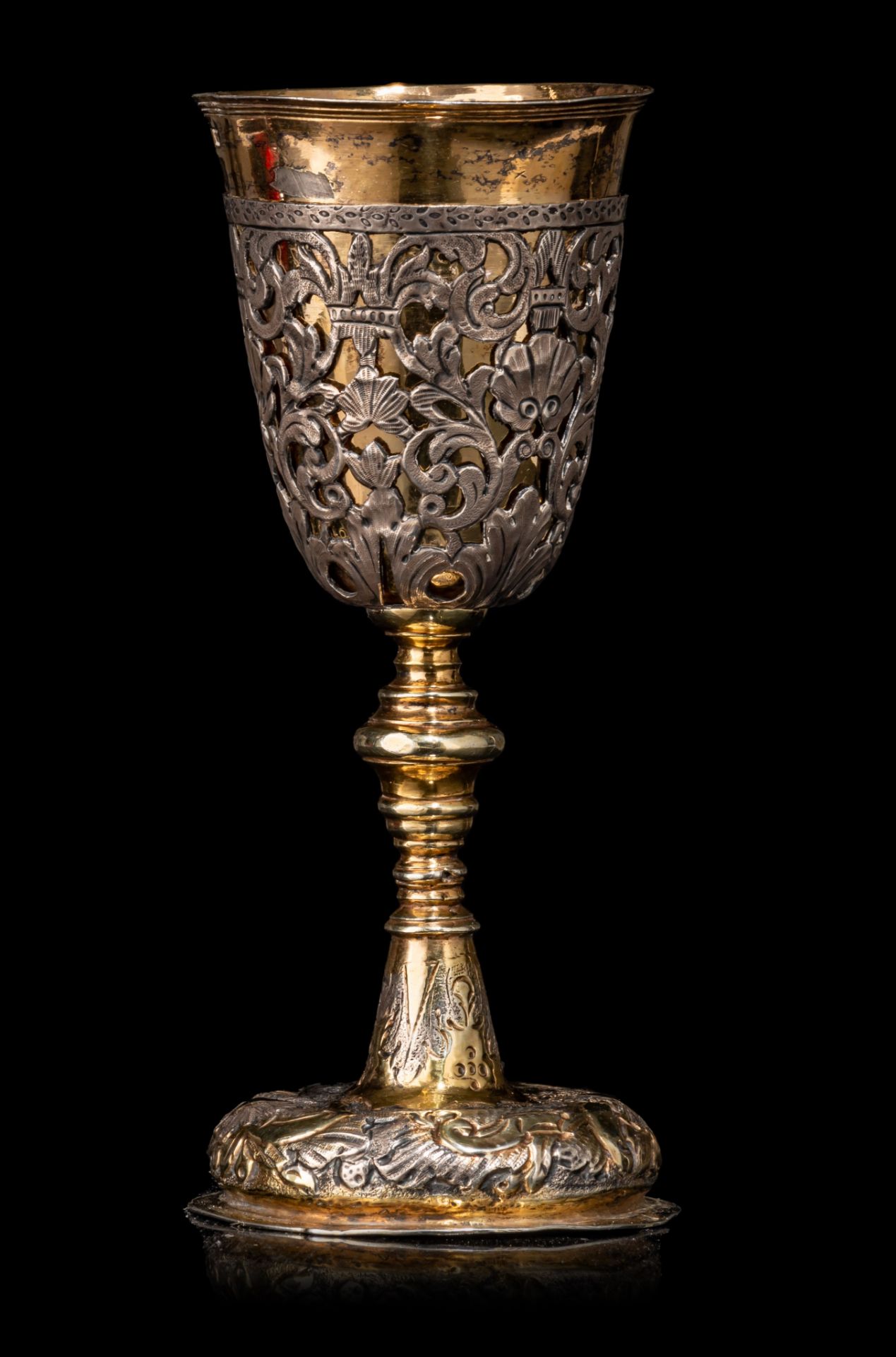 An 18th-century Russian silver and parcel-gilt goblet set with silver open-work appliqué, H 15,8 cm, - Image 4 of 7