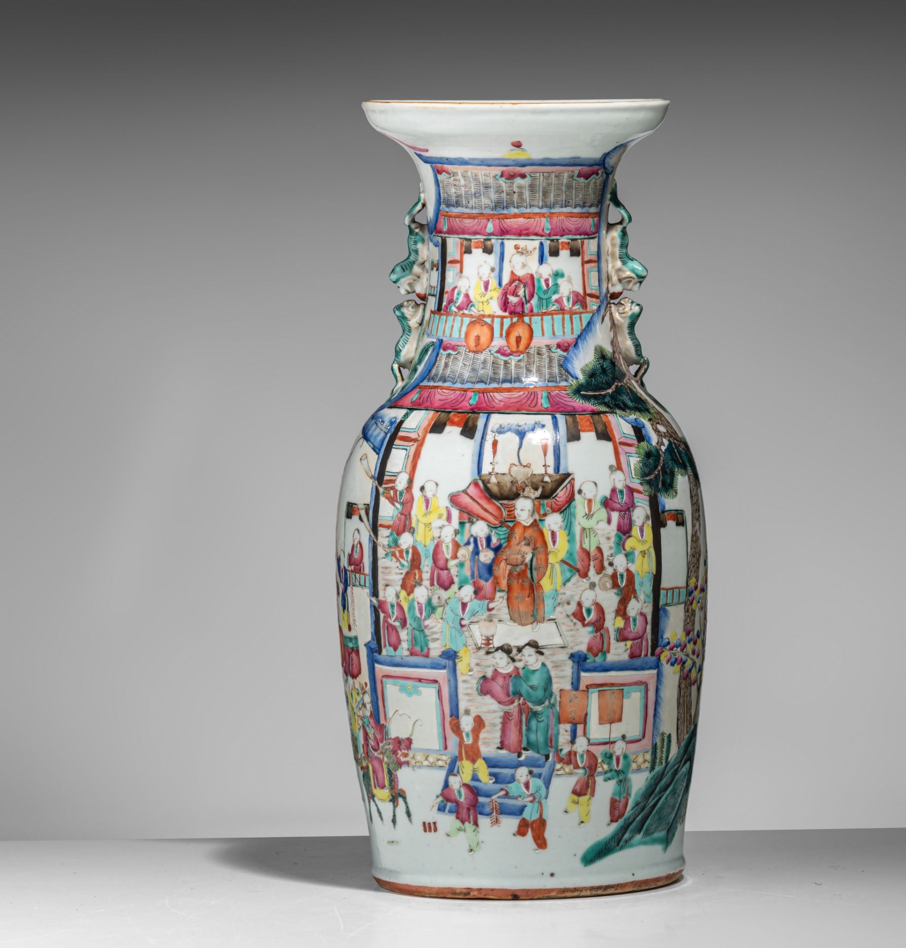 A Chinese famille rose 'One Hundred Boys' vase, 19thC, H 45,5 cm - added a pair of Chinese Canton va - Bild 21 aus 26