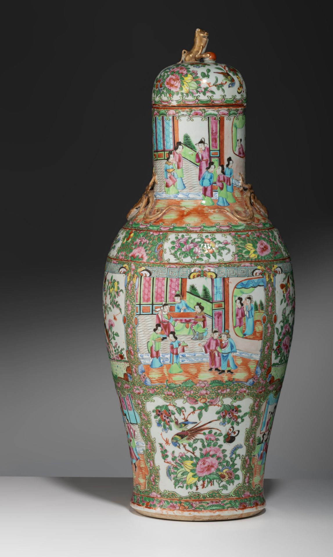 A Chinese Canton vase and lid, 19thC, H 66 cm - Image 4 of 9