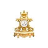 A fine Neoclassical gilt bronze mantle clock, signed F. Barbedienne, H 50 - W 40 cm