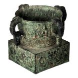A Chinese Zhou-type archaic bronze ritual food vessel, Gui, H 24 - W 31,5 cm
