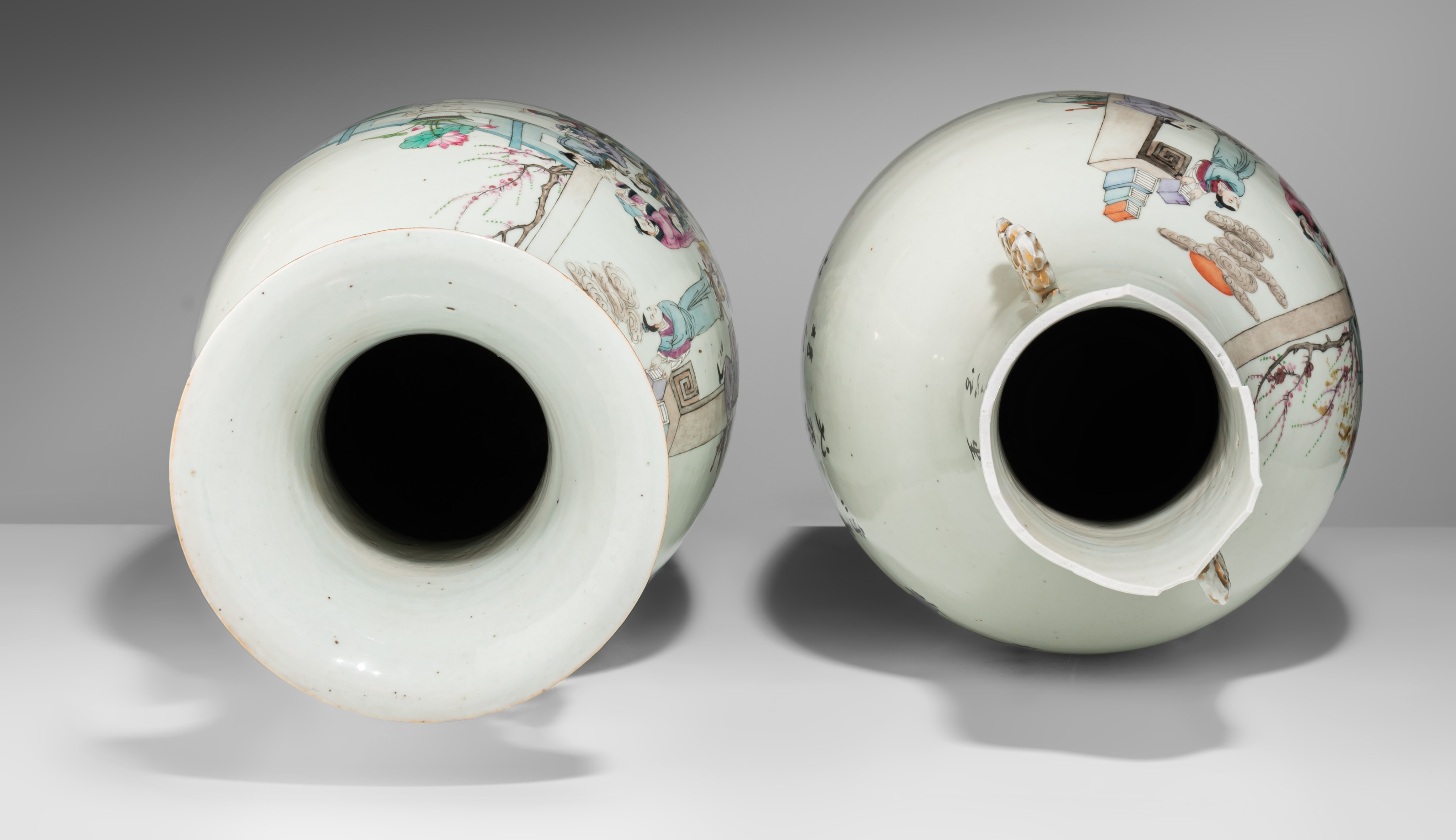 A pair of Chinese Qianjiangcai 'Scholars' vases, paired with lingzhi handles, Republic period, H 58 - Image 6 of 7