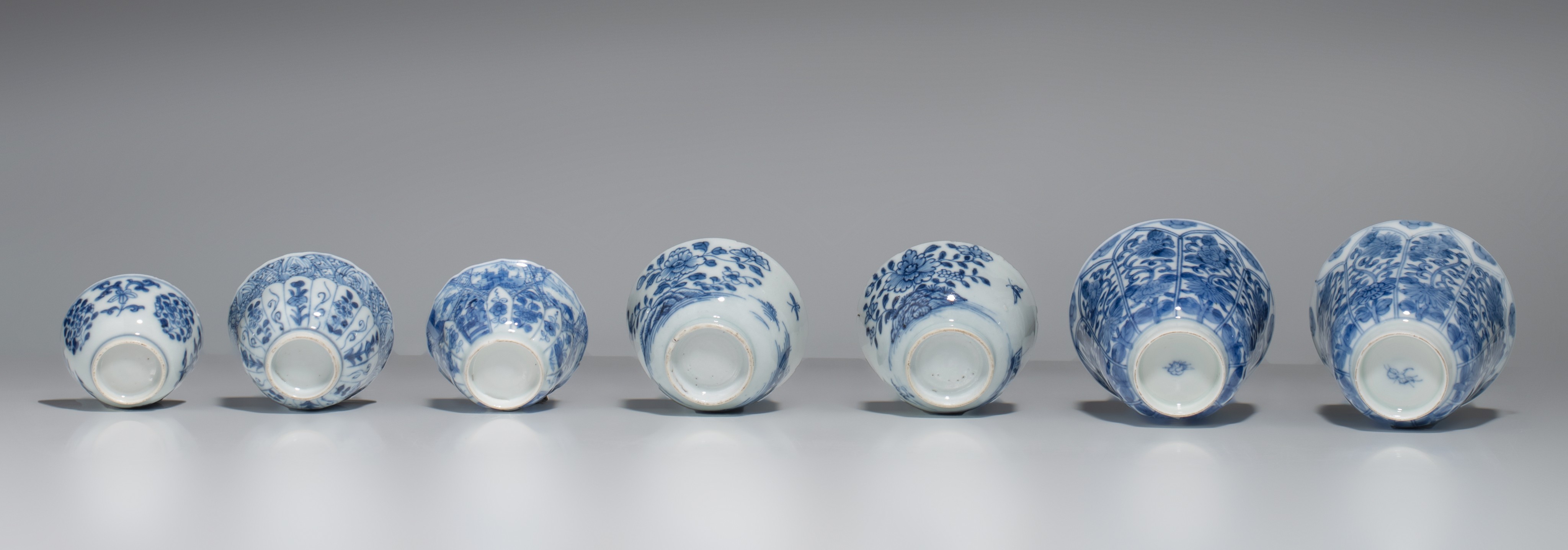 A collection of blue and white tea ware, Kangxi period, largest x cm - Image 12 of 13