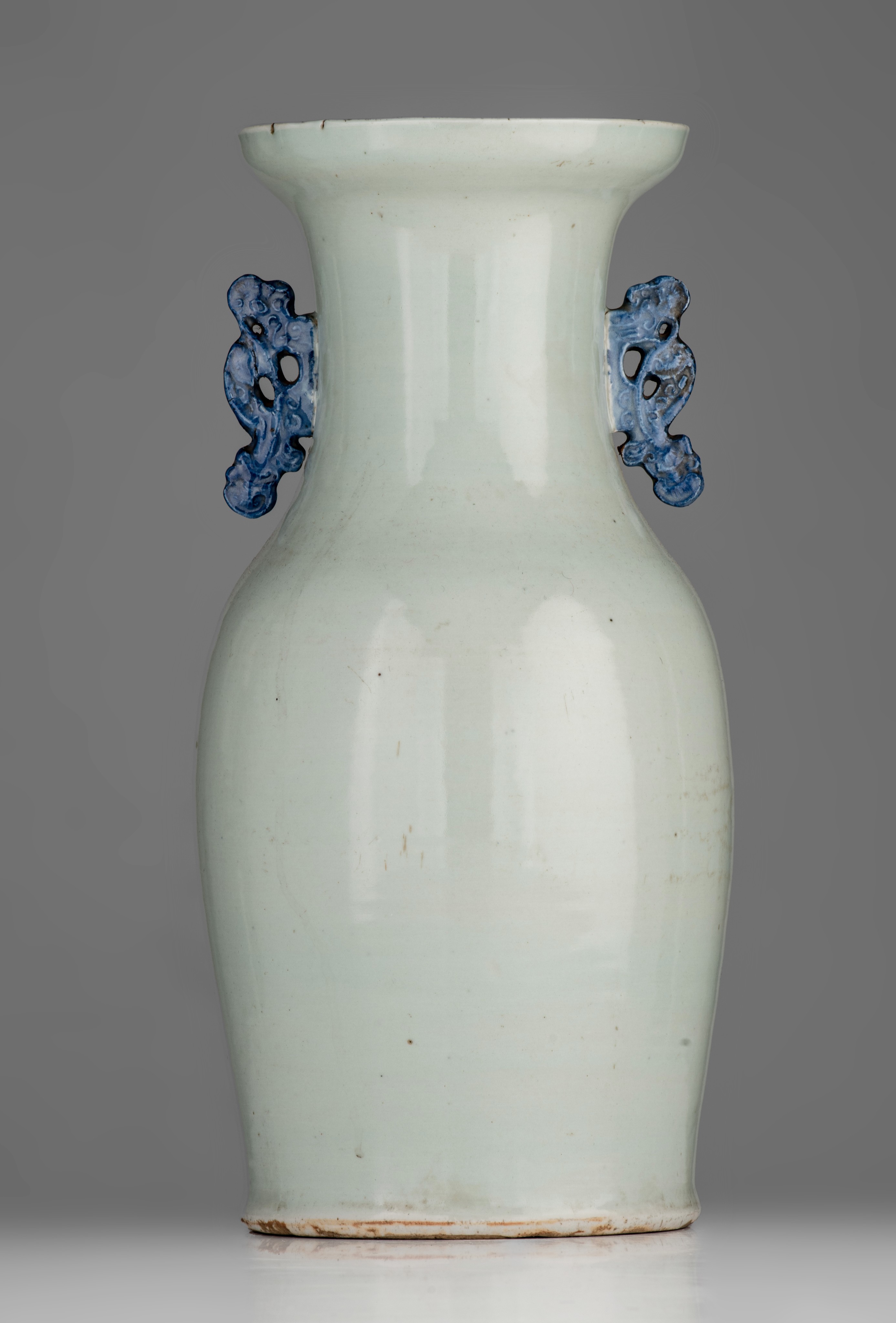 A Chinese famille rose 'cockerel' vase, Republic period, H 43,5 cm- and a blue and white on celadon - Image 4 of 13