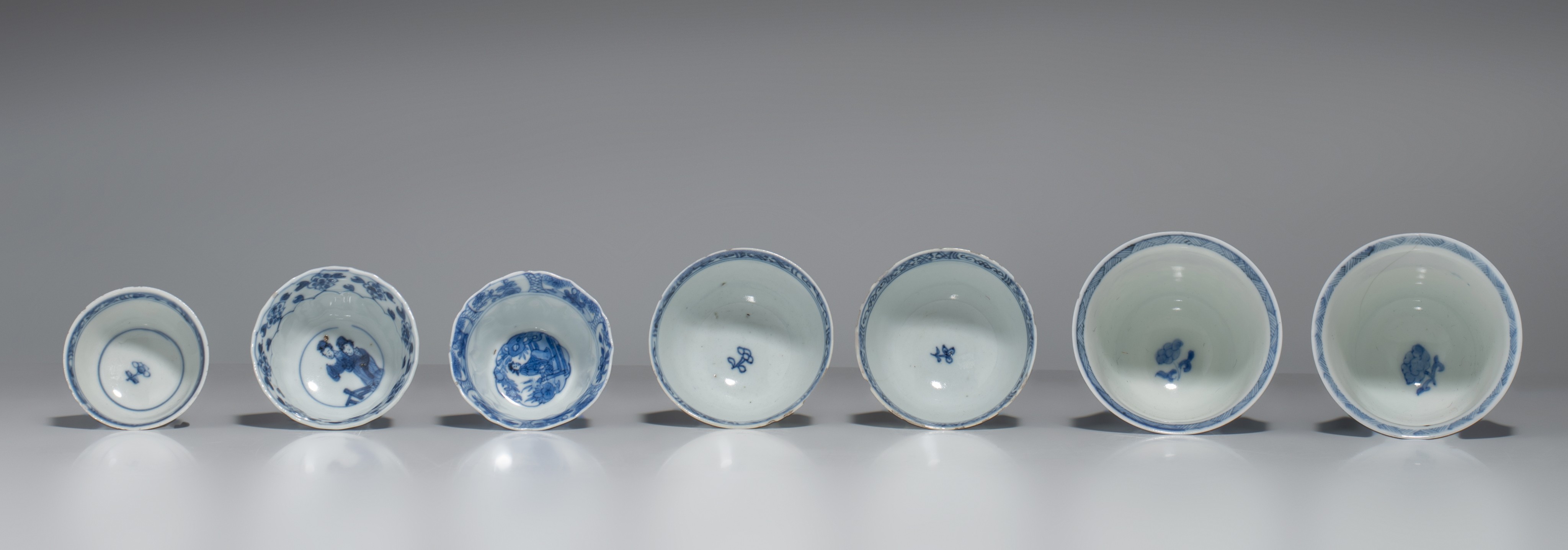 A collection of blue and white tea ware, Kangxi period, largest x cm - Image 13 of 13