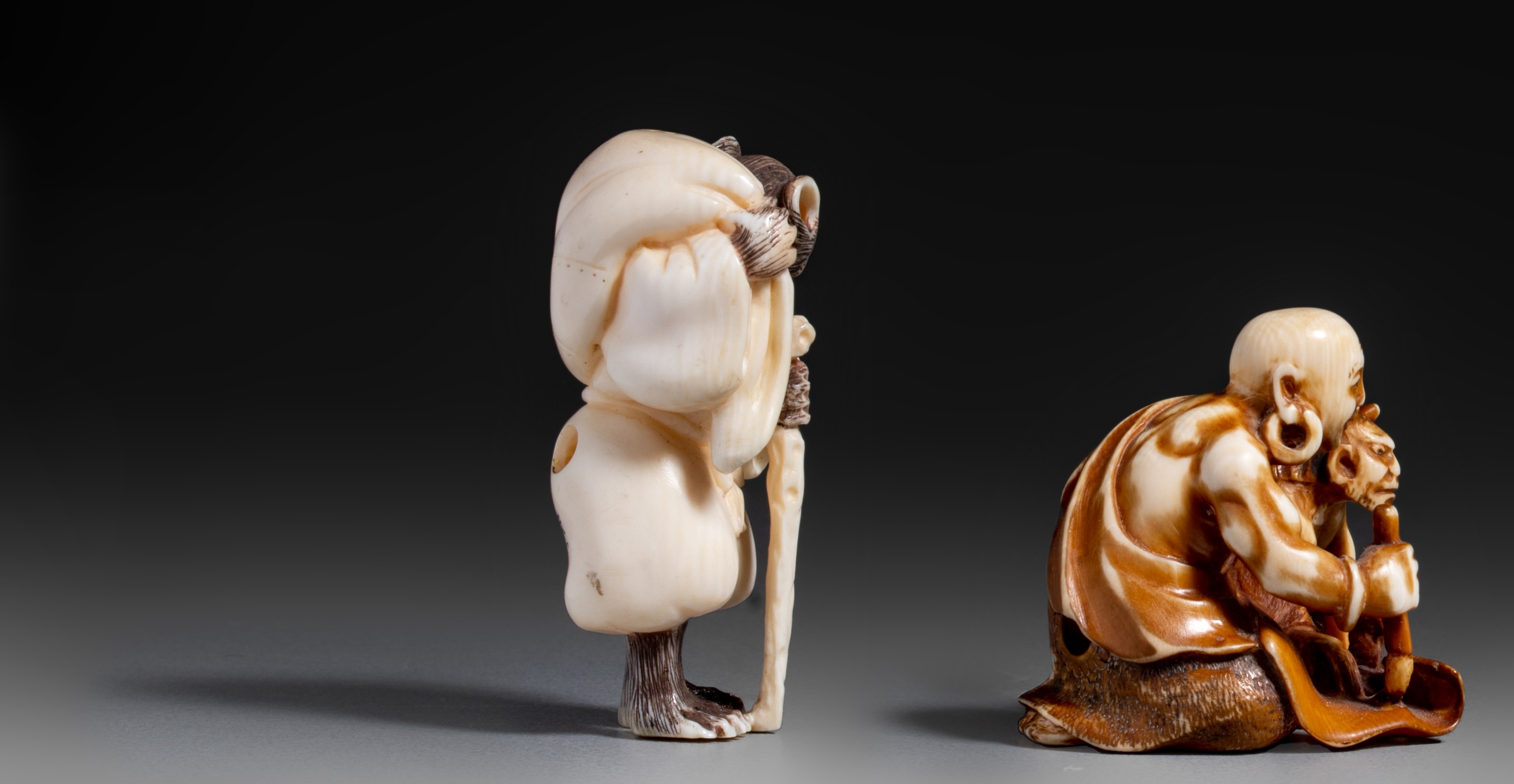 Two ivory netsuke, 23g - 22g (+) - Image 4 of 6