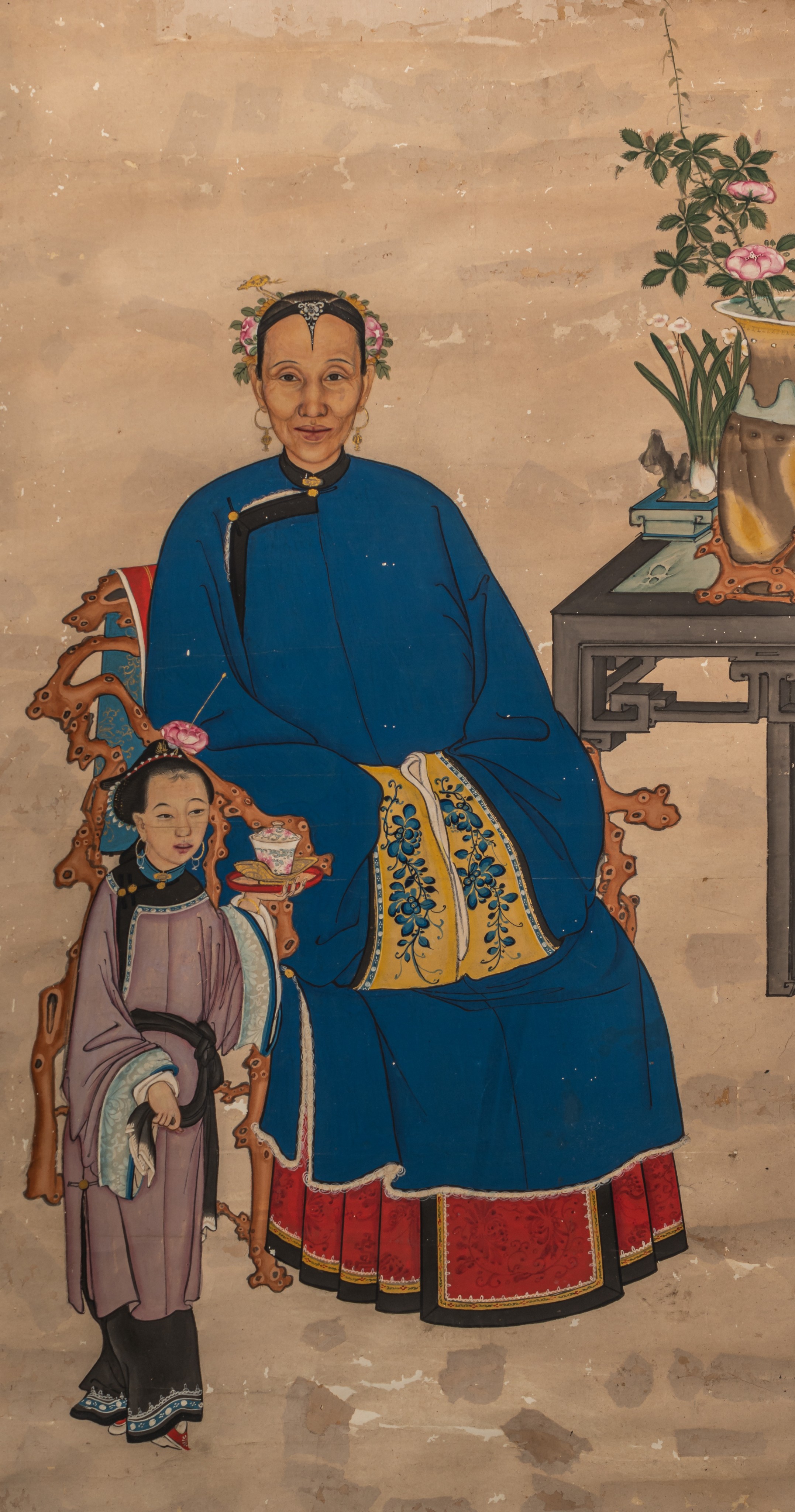 A Chinese portrait scroll, ink and watercolour on paper, 119 x 63,5 cm