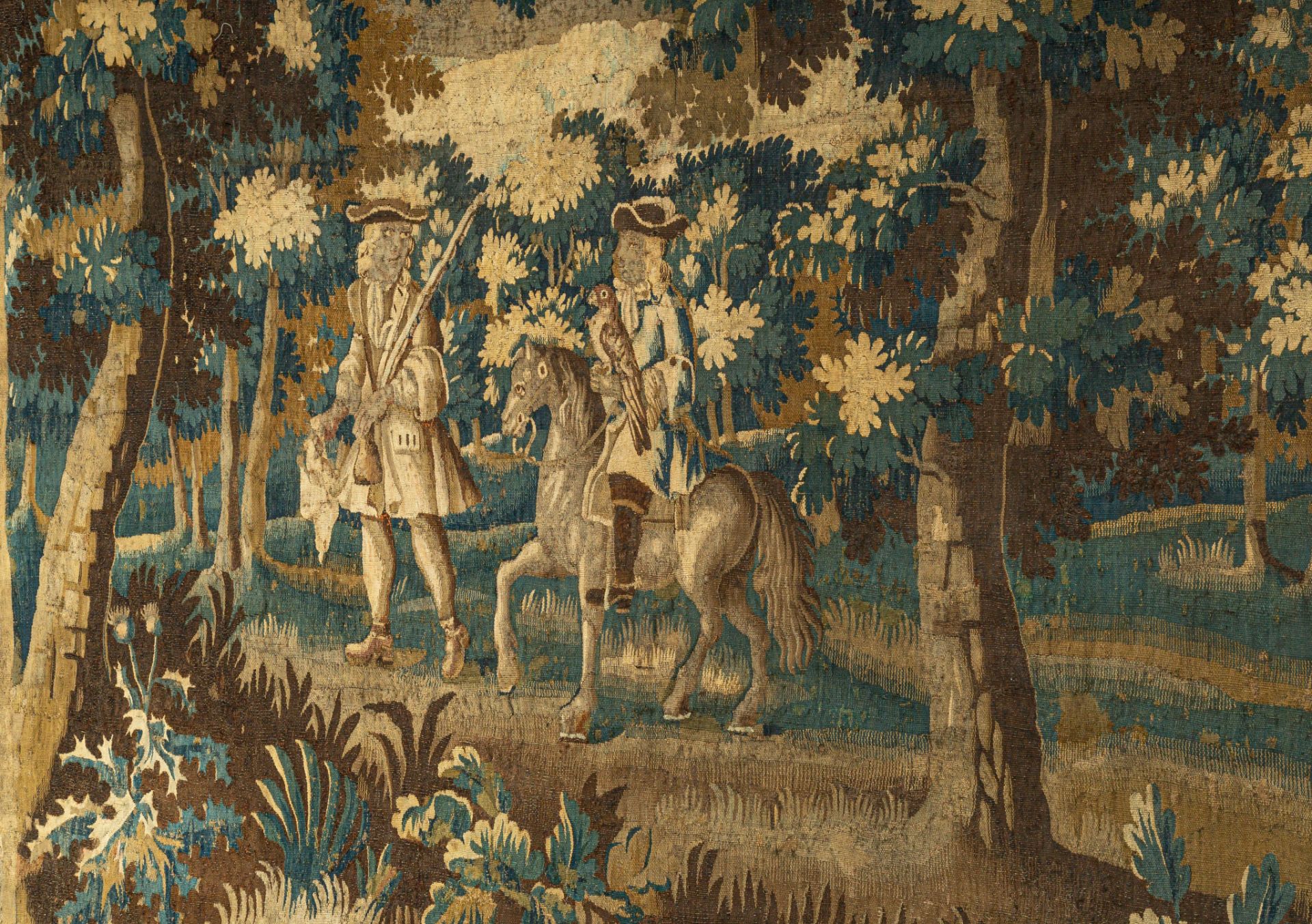 The falcon hunt, a verdure Aubusson tapestry, late 17thC, H 281 - W 267 cm - Image 3 of 39