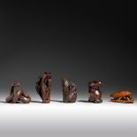 Five netsuke, 20thC, H 4,9 cm - H 4,5 cm - H 6,3 cm - H 6,1 cm - H 4,4 cm