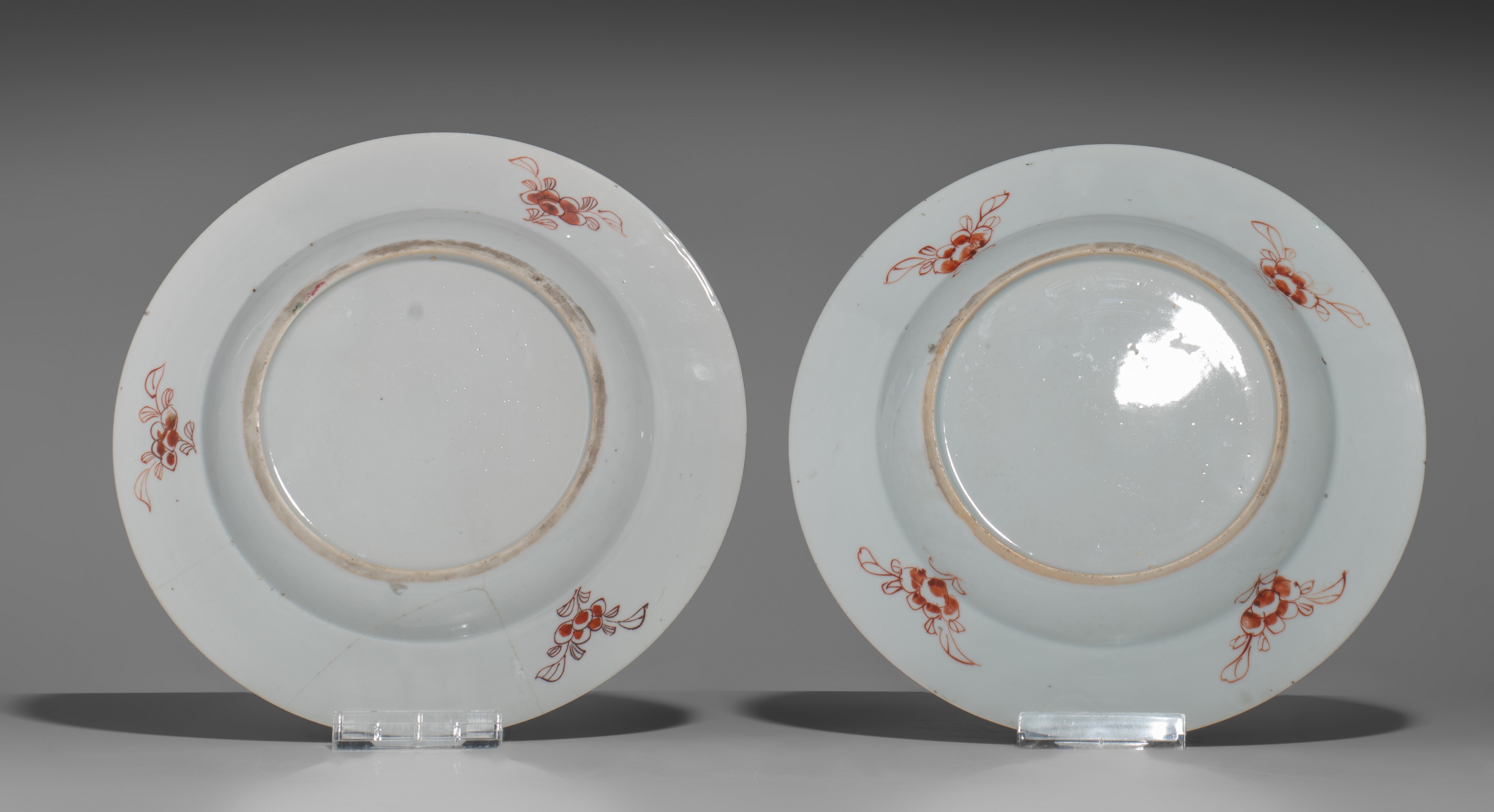 A collection of various Chinese export porcelain plates, Wanli, Qianlong and Guangxu period, ø 22 - - Image 9 of 11