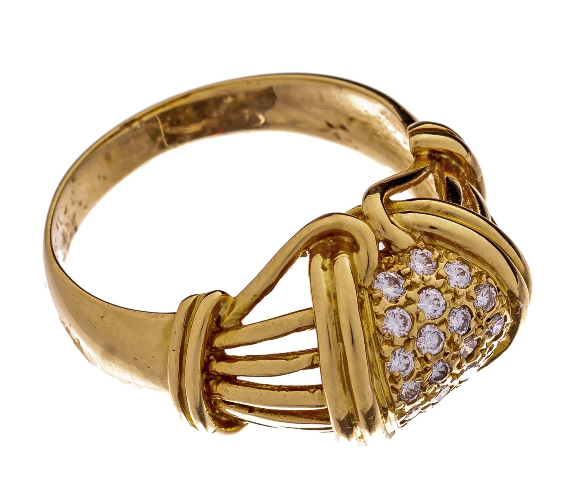 A ring in 18ct gold, set with 19 brilliant cut diamonds, 8,8 g - Image 2 of 3
