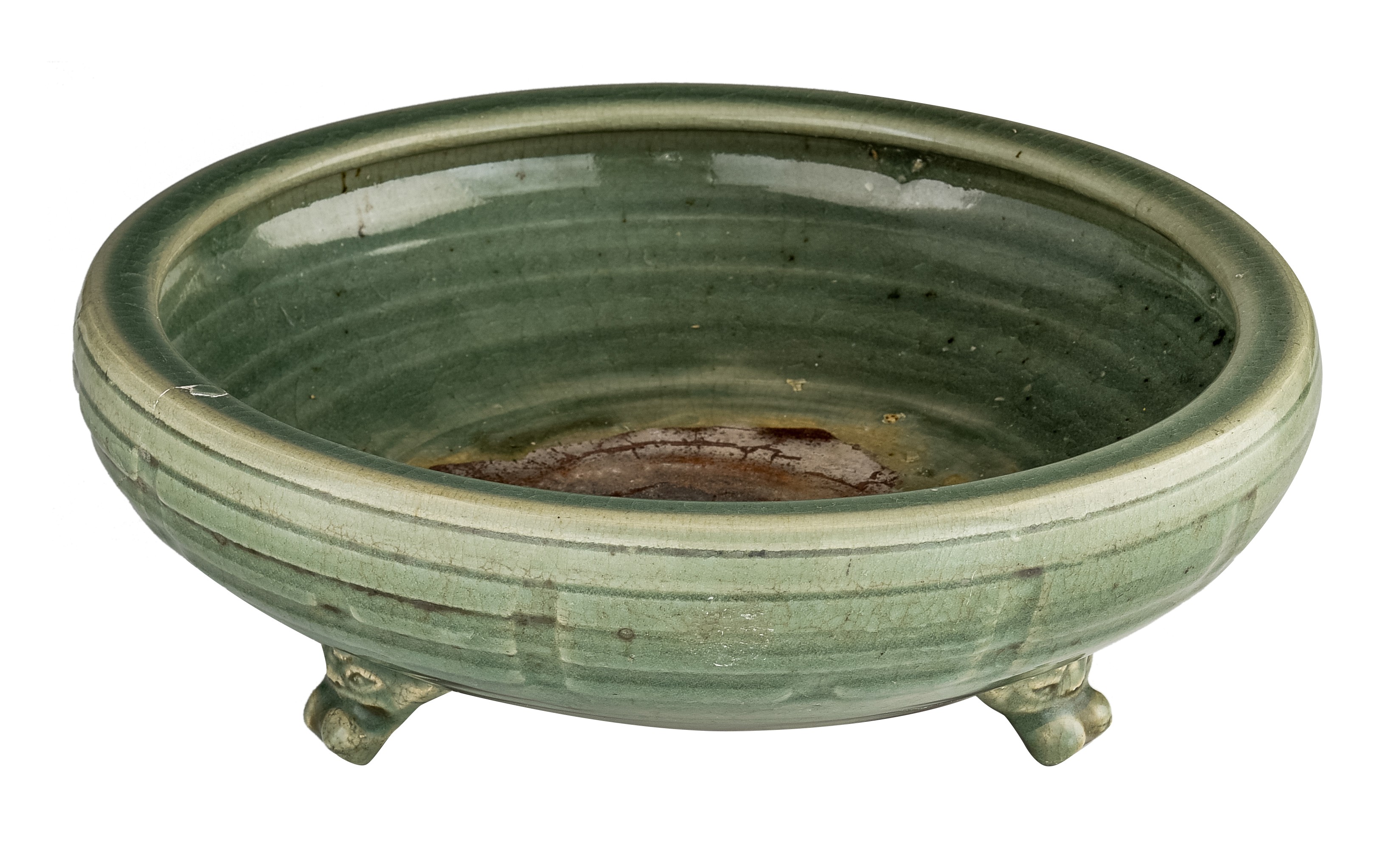 A Chinese longquan celadon tripod censer, late Yuan dynasty, ø 34 - H 11,5 cm - Image 11 of 20