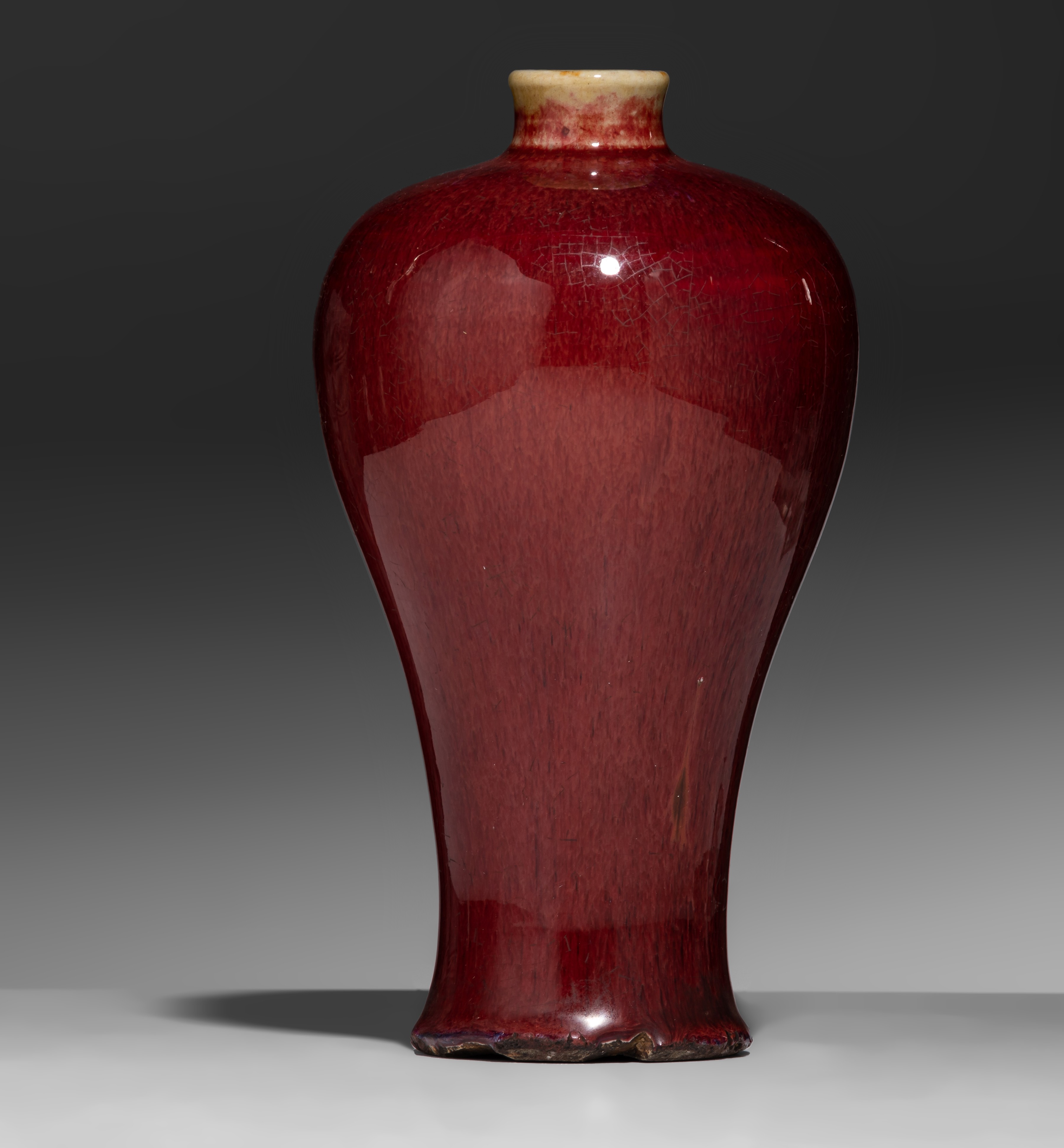 A Chinese sang-de-boeuf glazed meiping vase, H 21,5 cm - Image 2 of 7