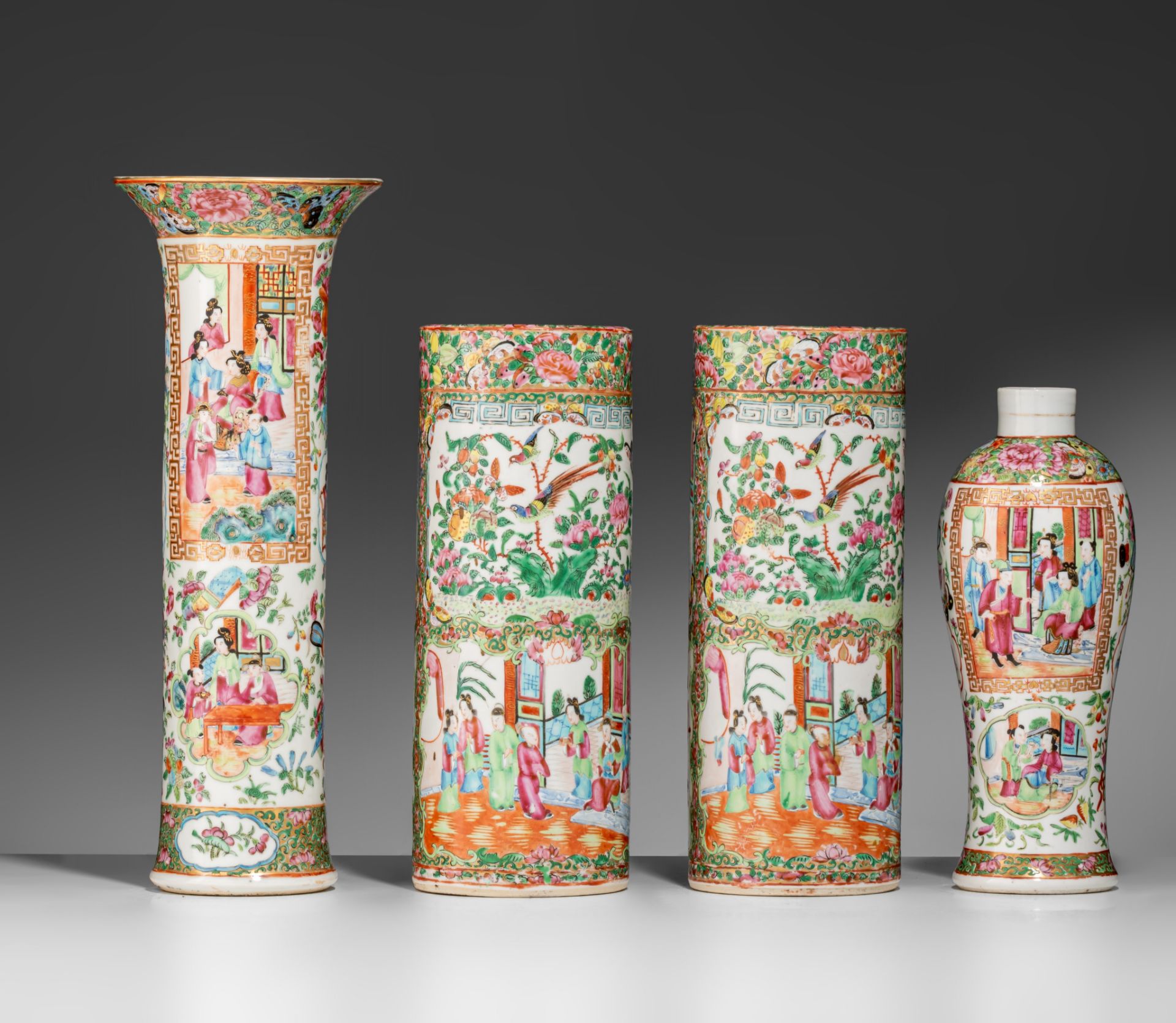 Four Chinese Canton famille rose garniture vases, 19thC, tallest H 39 cm - Bild 4 aus 7