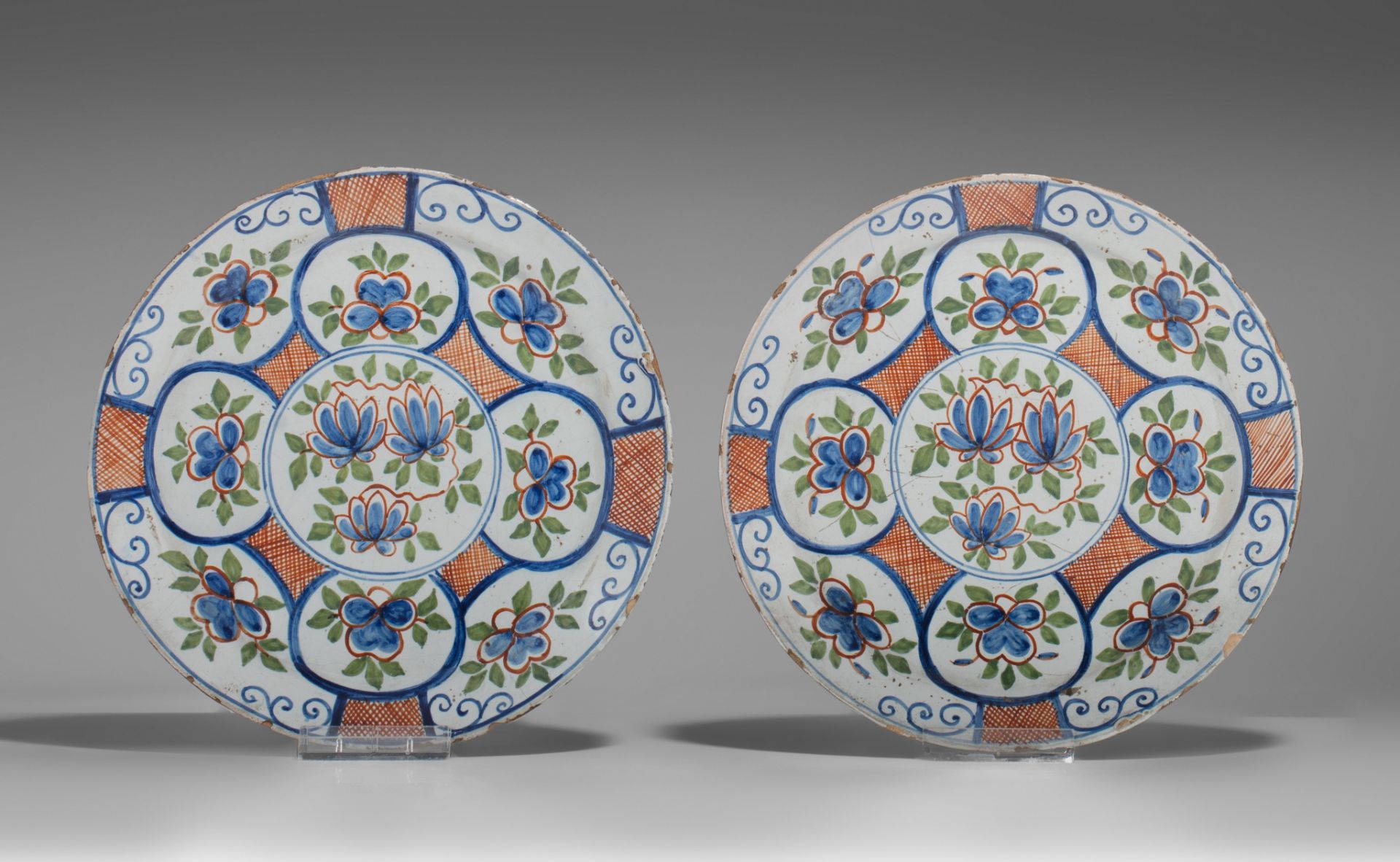 A various collection of eleven 18thC polychrome Dutch Delft dishes, ø 16,5 - 34,5 cm - Image 8 of 15