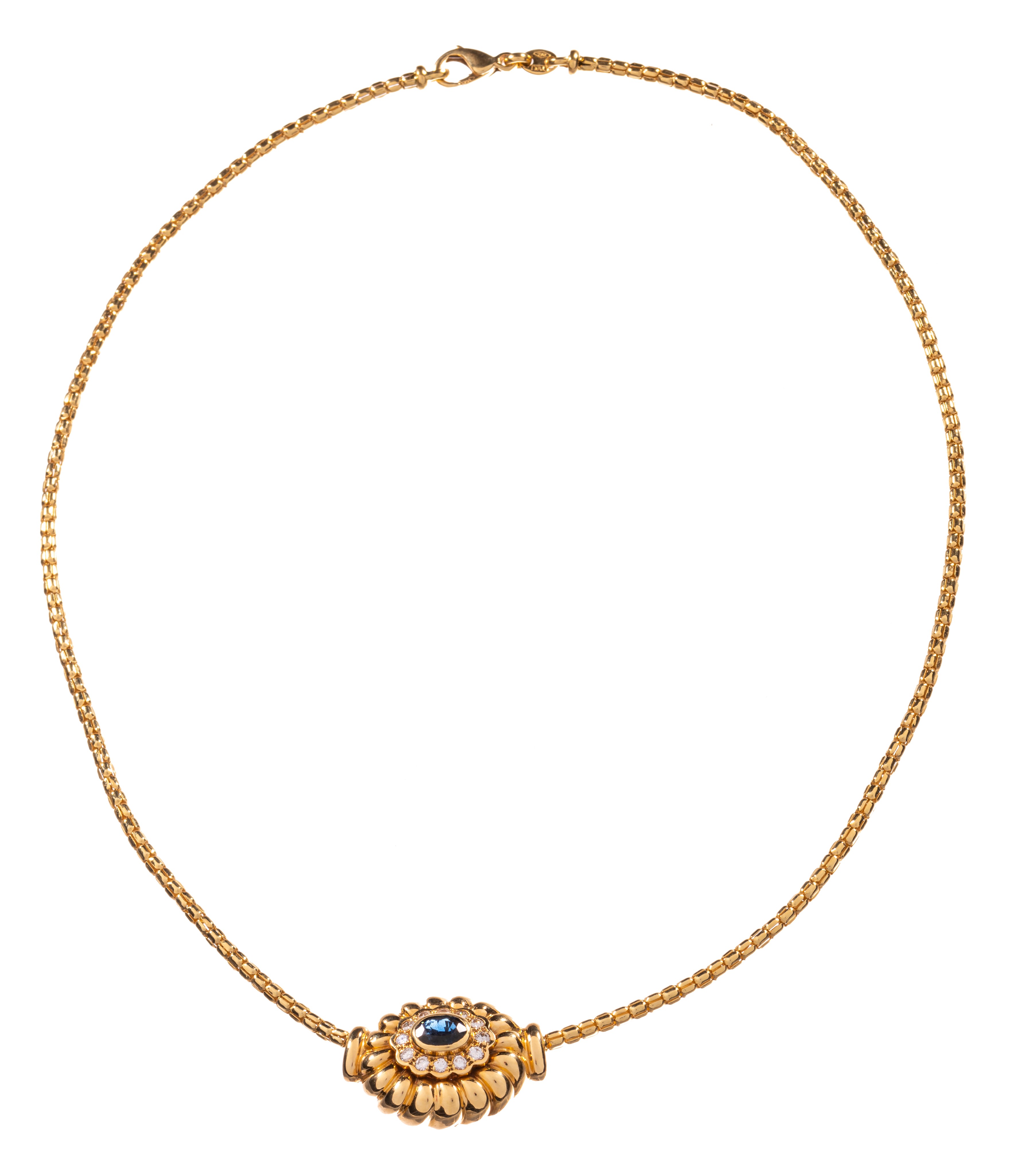 An 18ct gold necklace, the central pendant/brooch set with a sapphire and diamonds, 16,4 g - Image 4 of 5