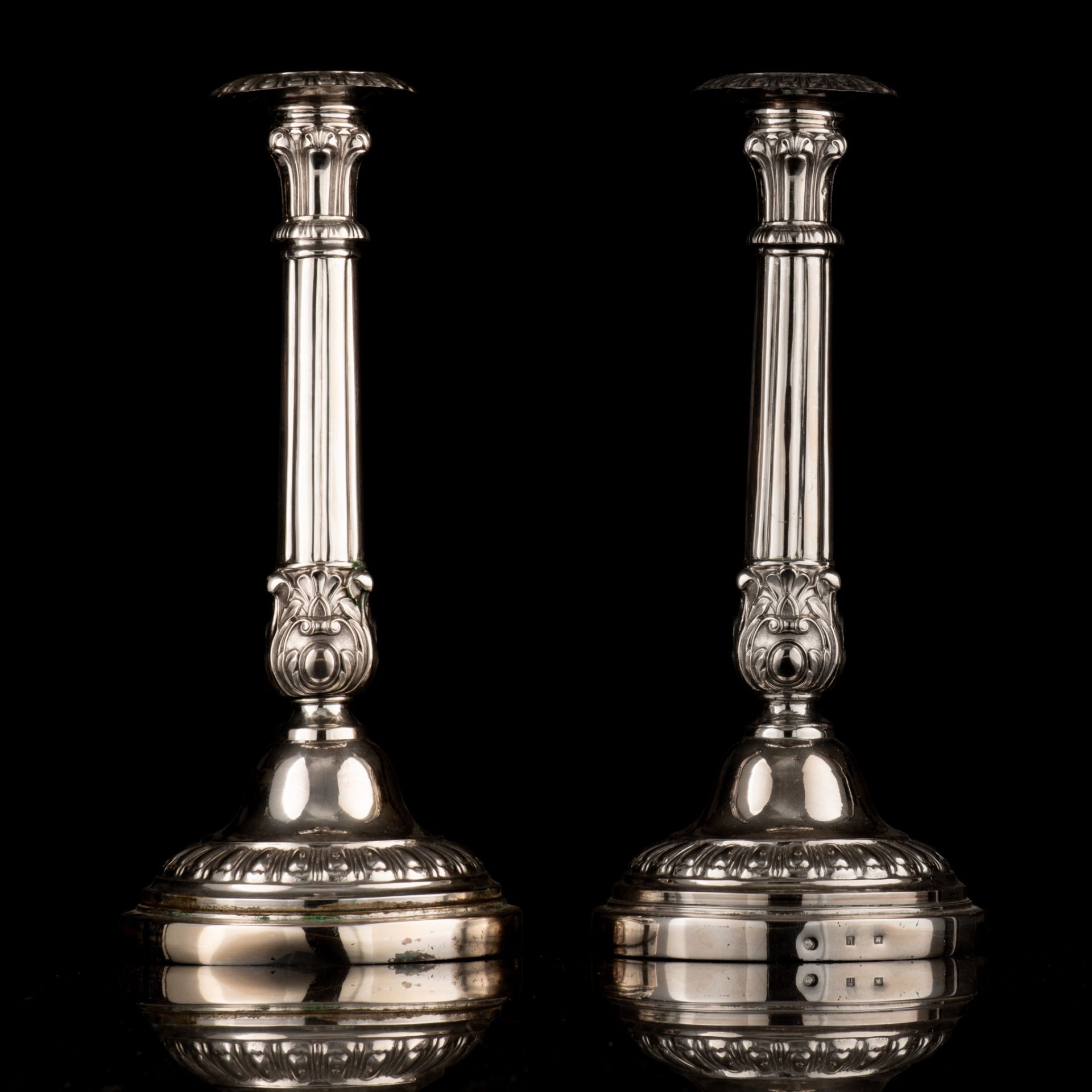 A pair of Neoclassical Belgian silver candlesticks, 1838-1868, 800/000, H 28 cm - weight: 780 g - Bild 2 aus 8