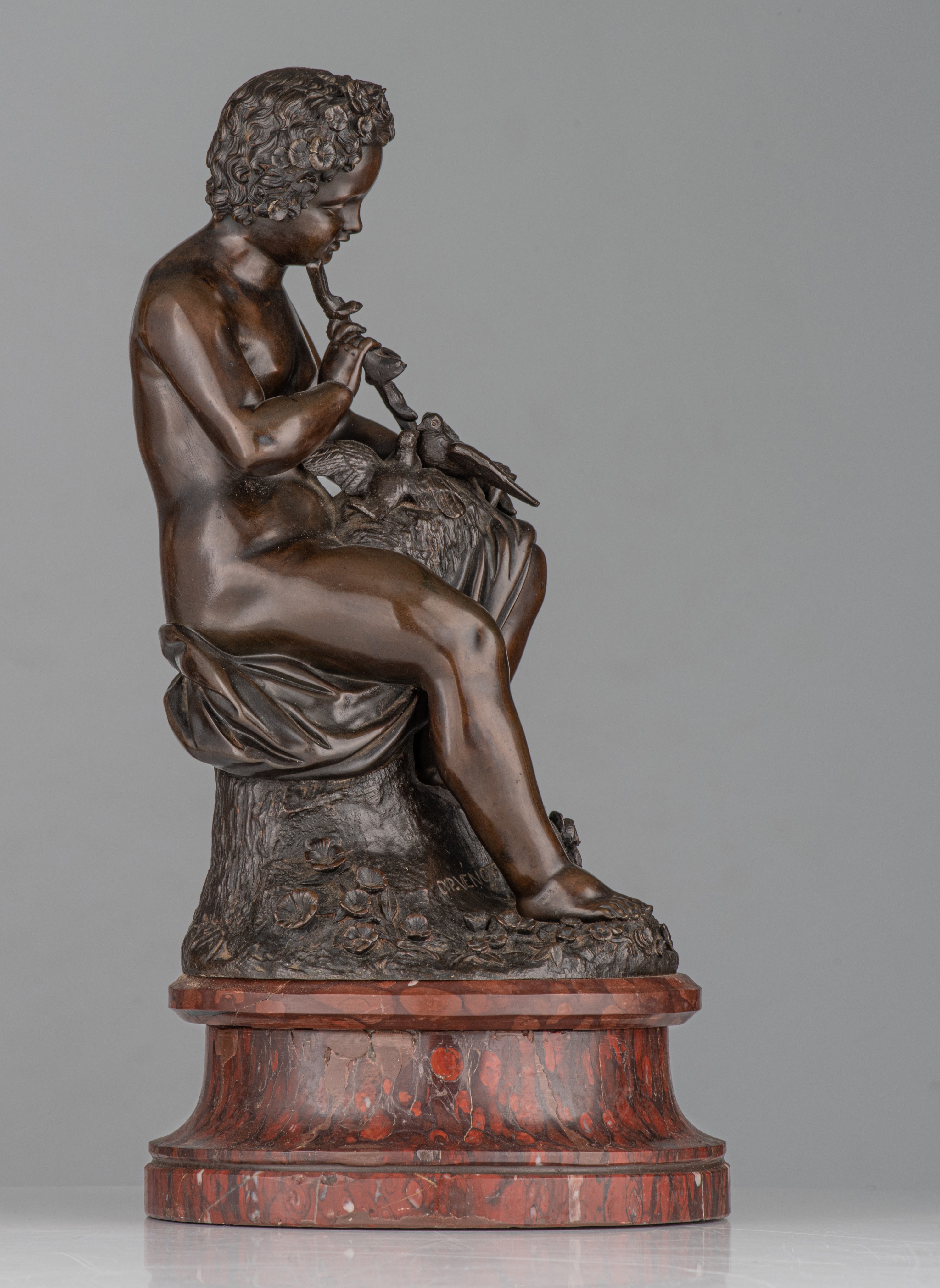 Cyprien Venot François, a patinated bronze sculpture of a putto with doves, H 42 cm - Image 5 of 8