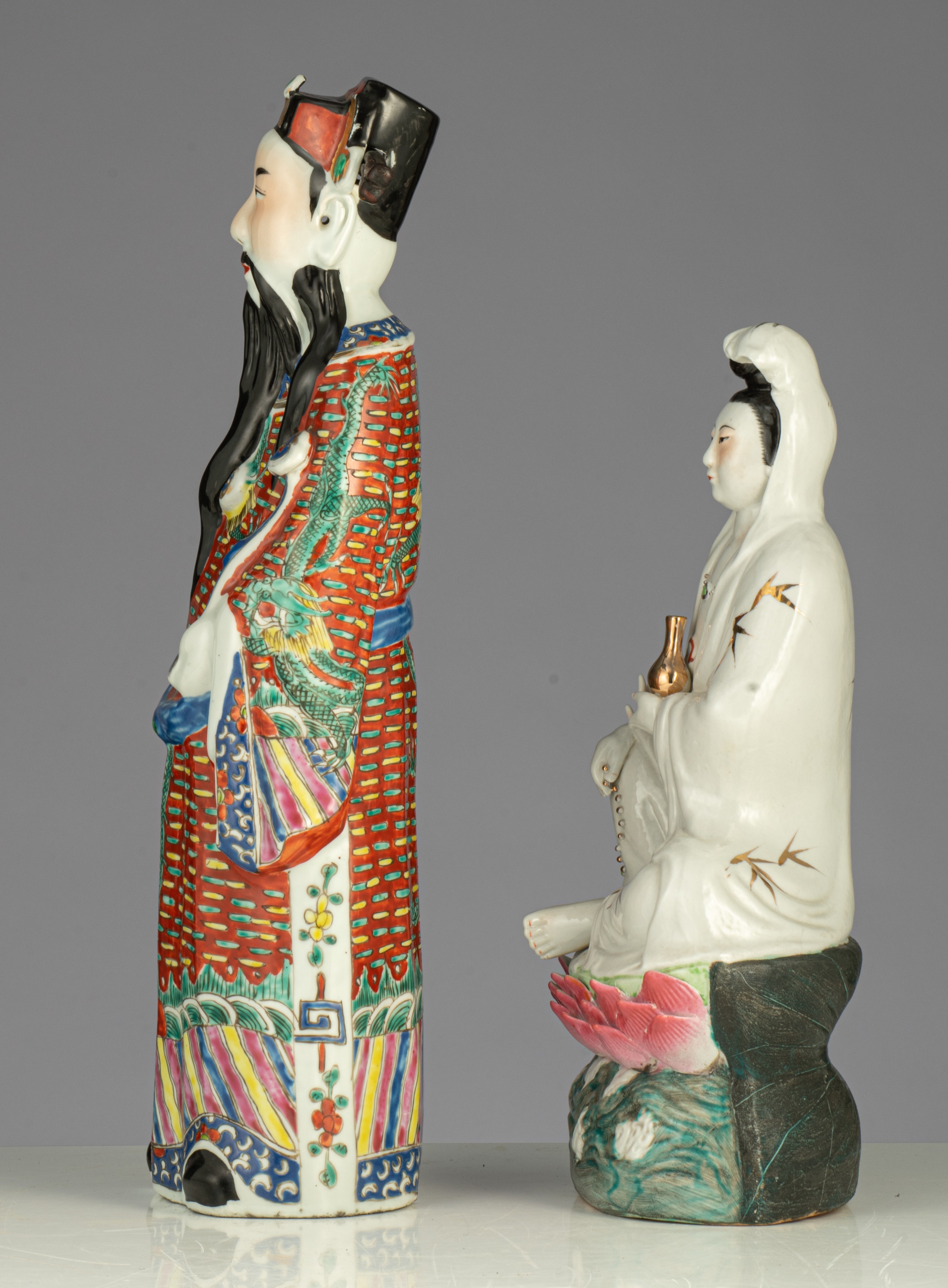 A collection of Chinese 'Prunus on cracked ice' pattern vases and jars, famille rose figures and pot - Image 2 of 37
