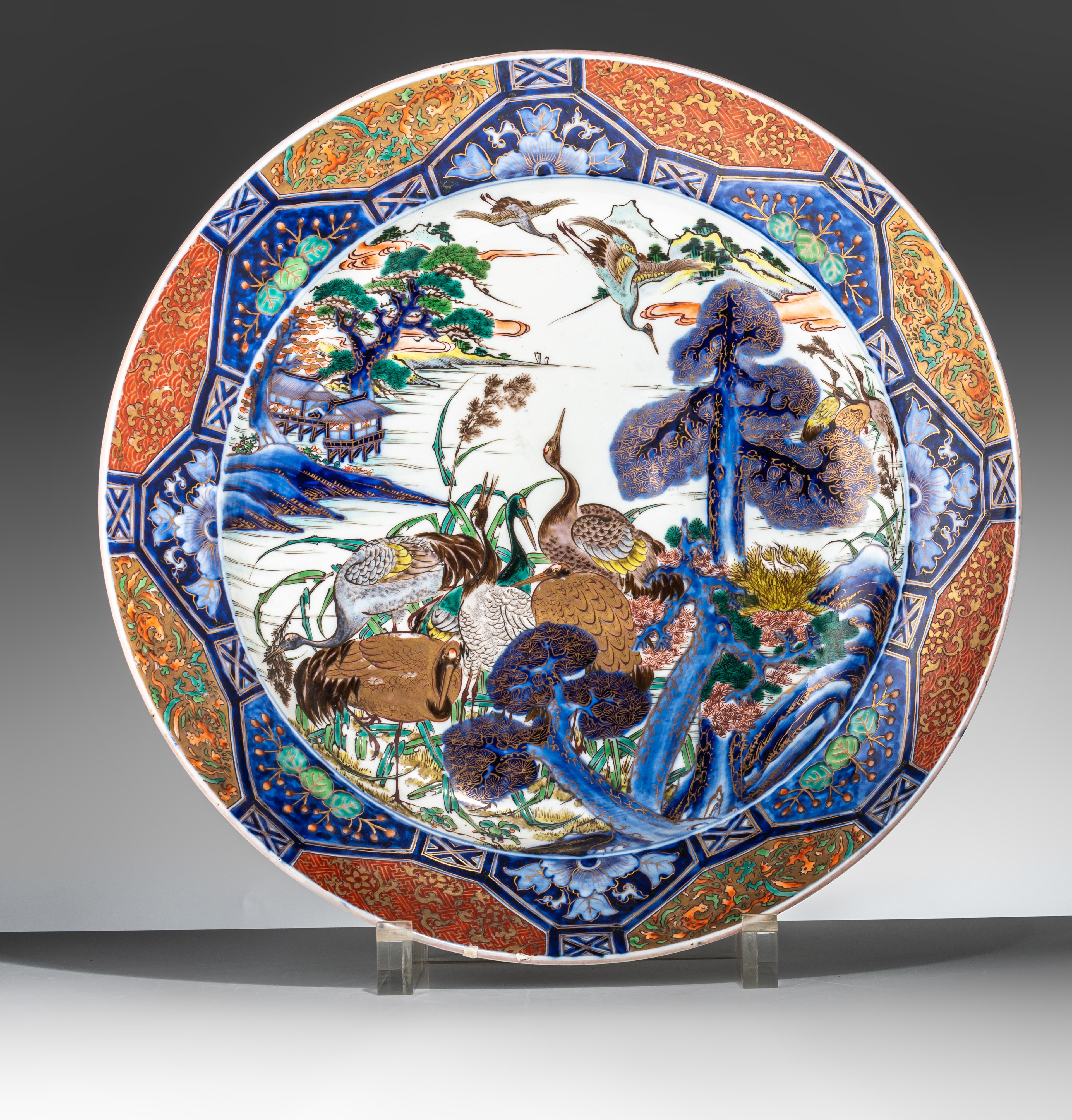 A large Japanese Imari 'Geese in a pond' charger, late Meiji, ø 51,5 cm - Image 2 of 4