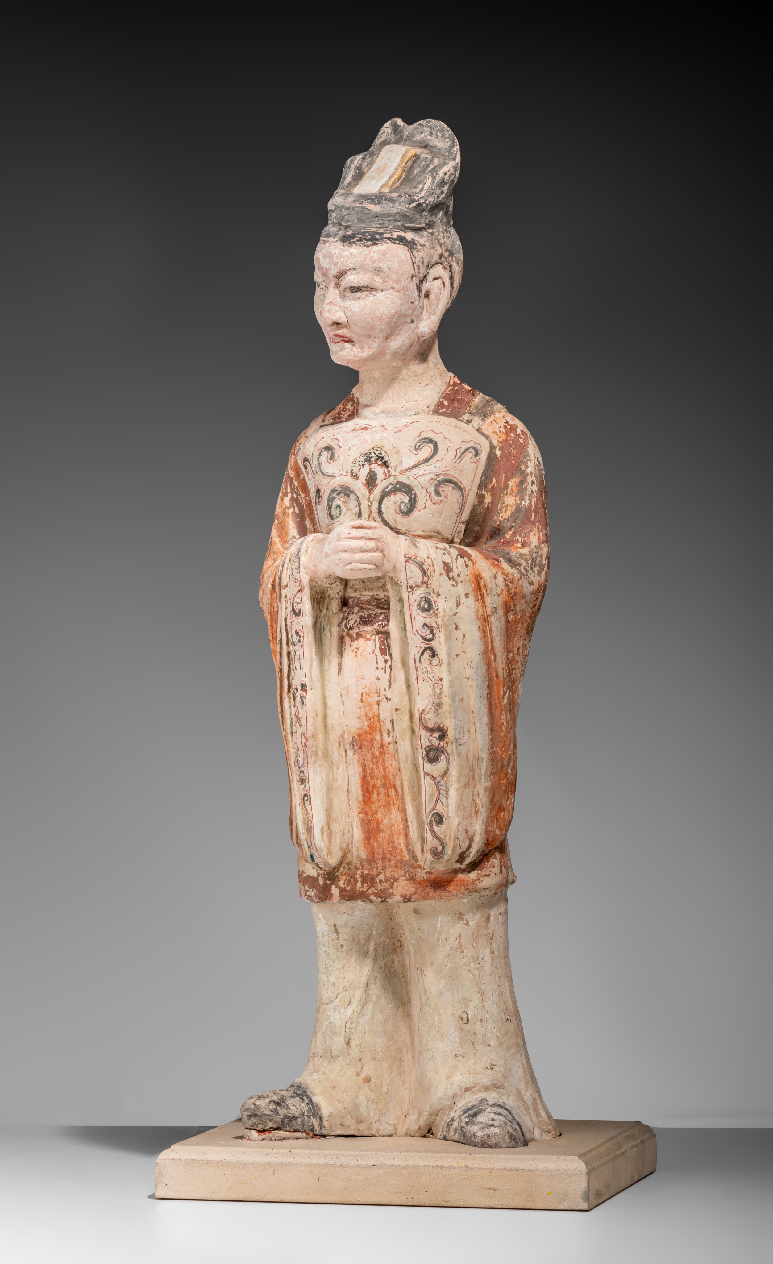 A series of two large Chinese painted pottery figures of officials, Tang dynasty, Total H 64,5 cm - Image 8 of 17