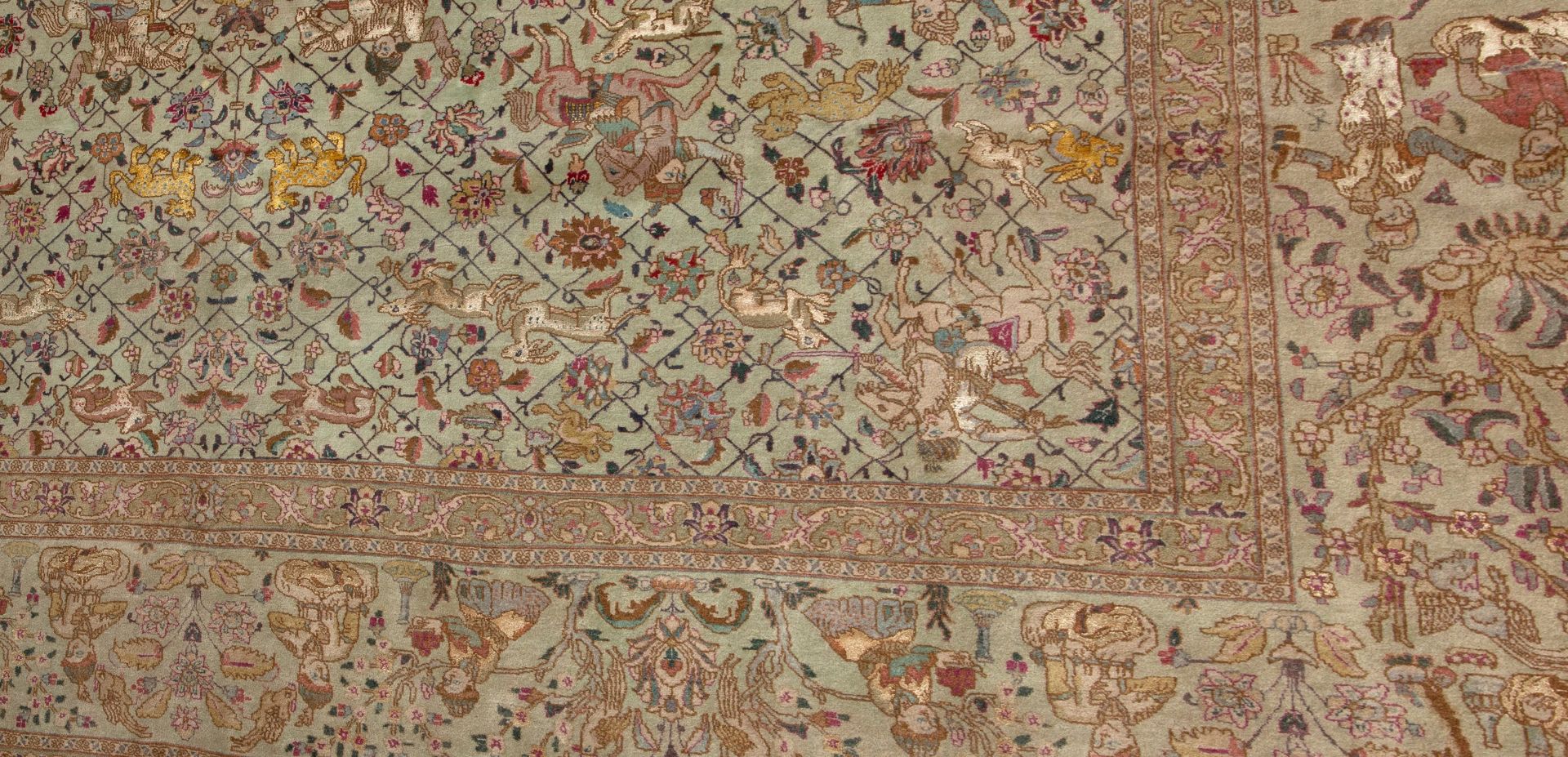 A large Oriental carpet decorated with hunting scenes to the field, 303 x 385 cm - Bild 3 aus 8