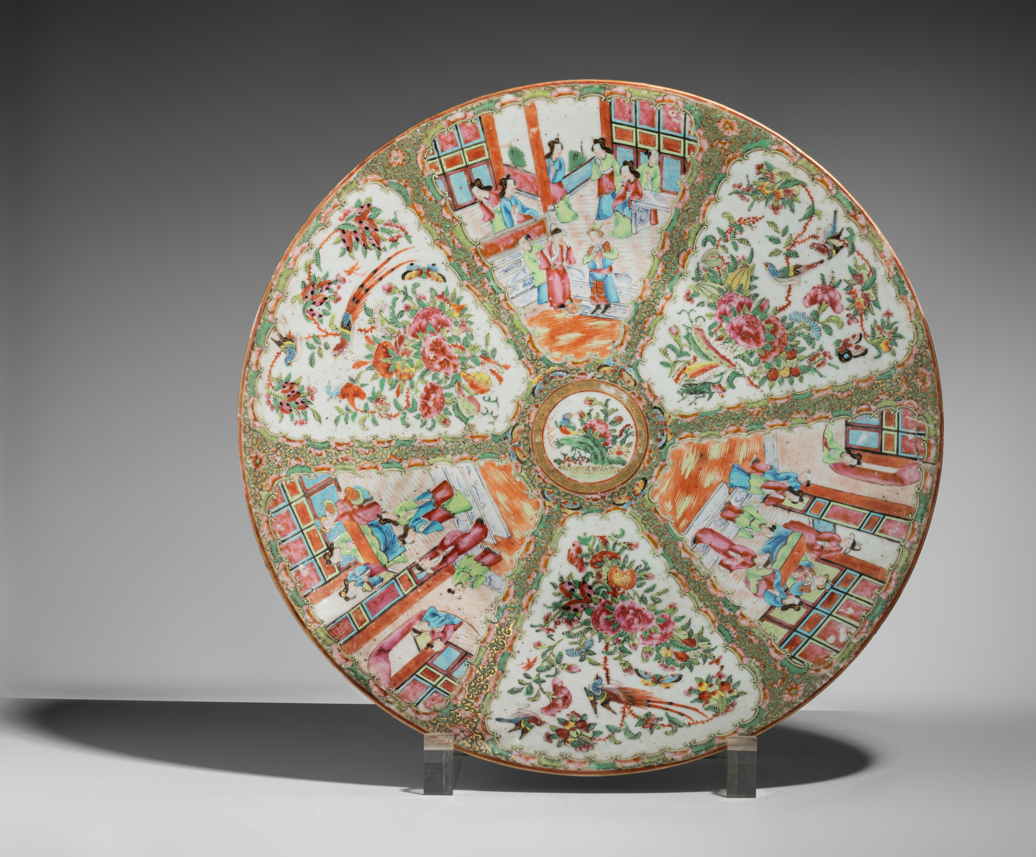 A Chinese Canton famille rose floral decorated charger, 19thC, ø 48 cm - Image 2 of 3
