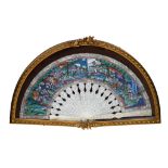 A Chinese Canton 'Mille Visages' hand fan with a carved ivory mount, Qing, W 51 cm (+)