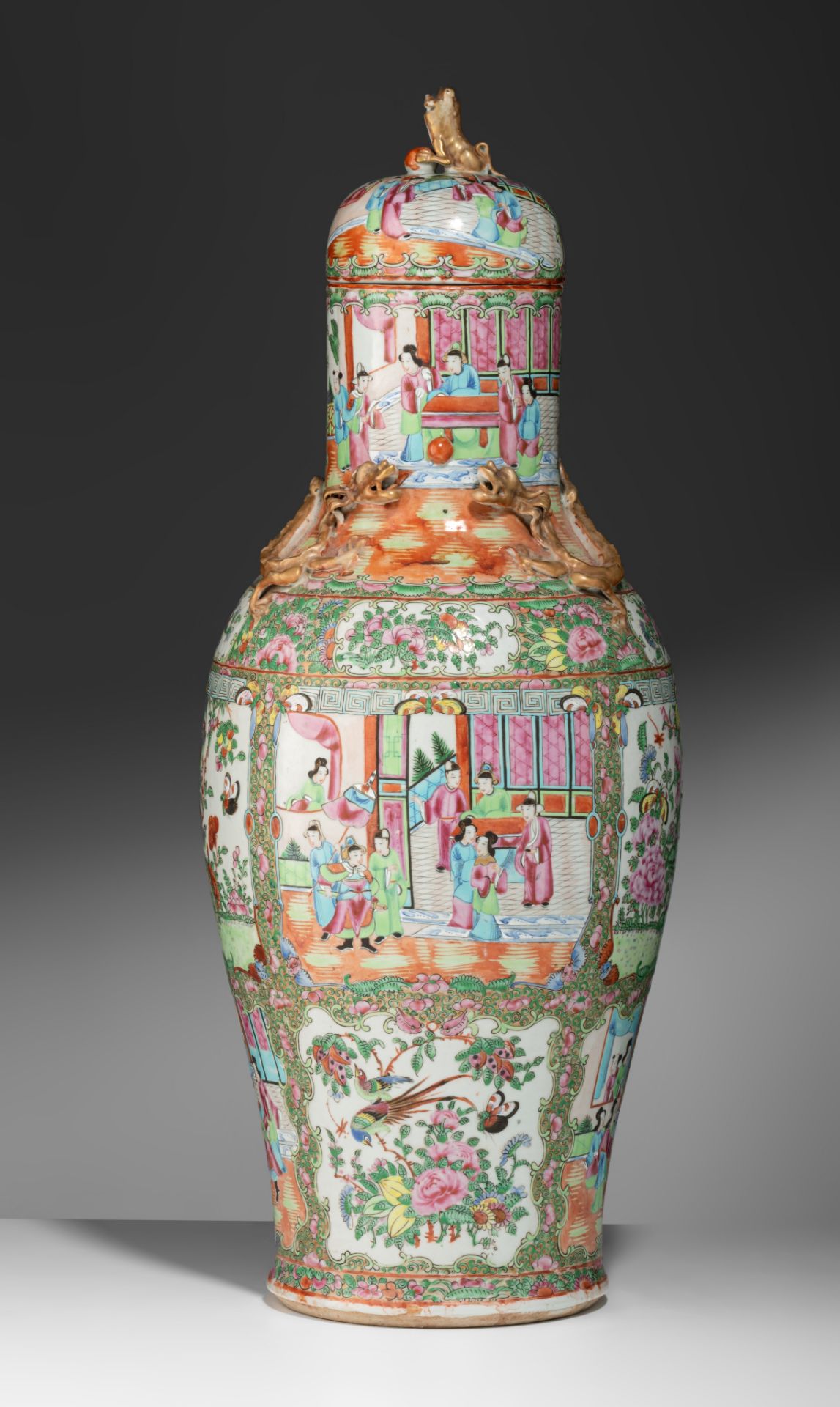 A Chinese Canton vase and lid, 19thC, H 66 cm - Image 2 of 9