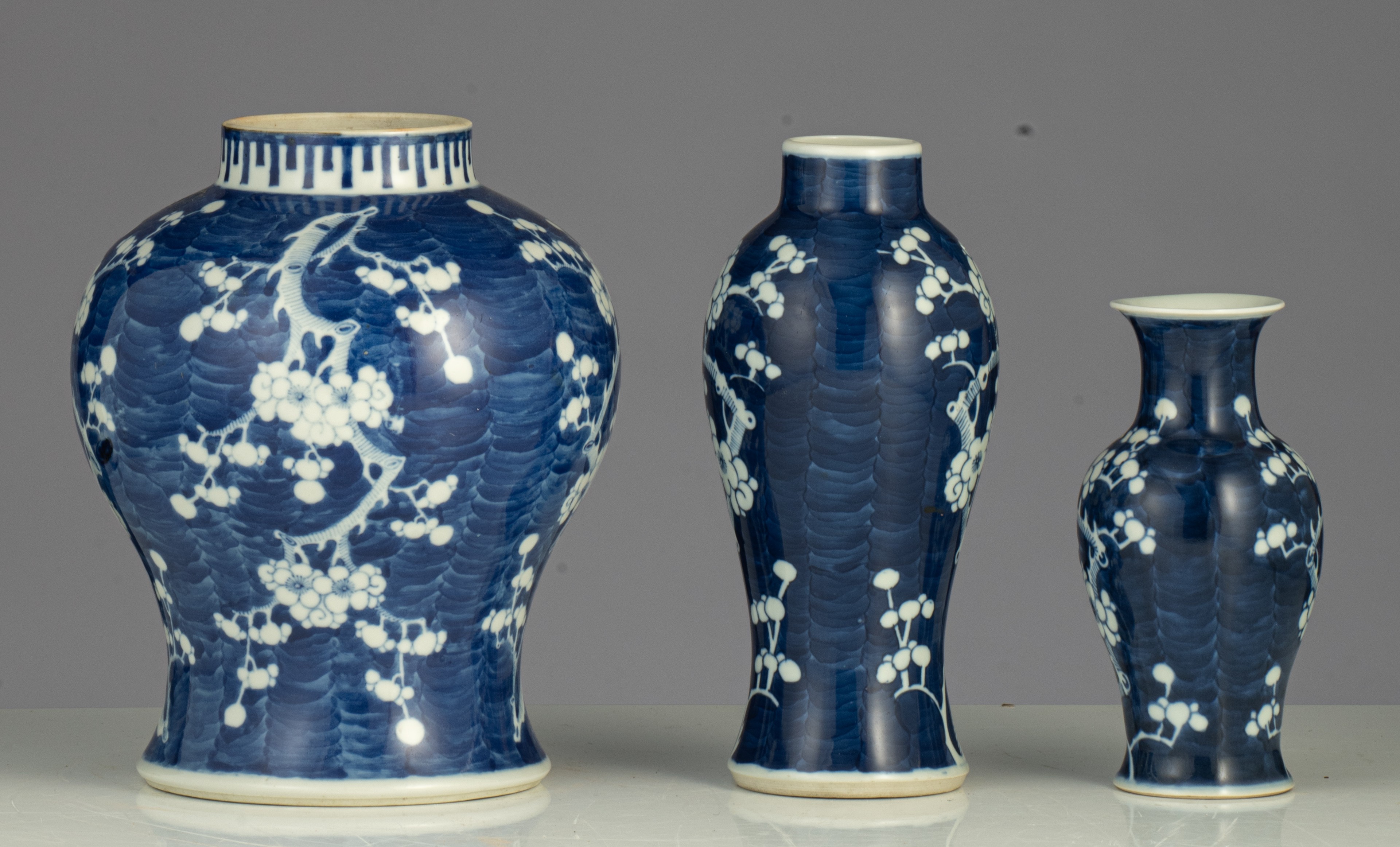 A collection of Chinese 'Prunus on cracked ice' pattern vases and jars, famille rose figures and pot - Image 18 of 37