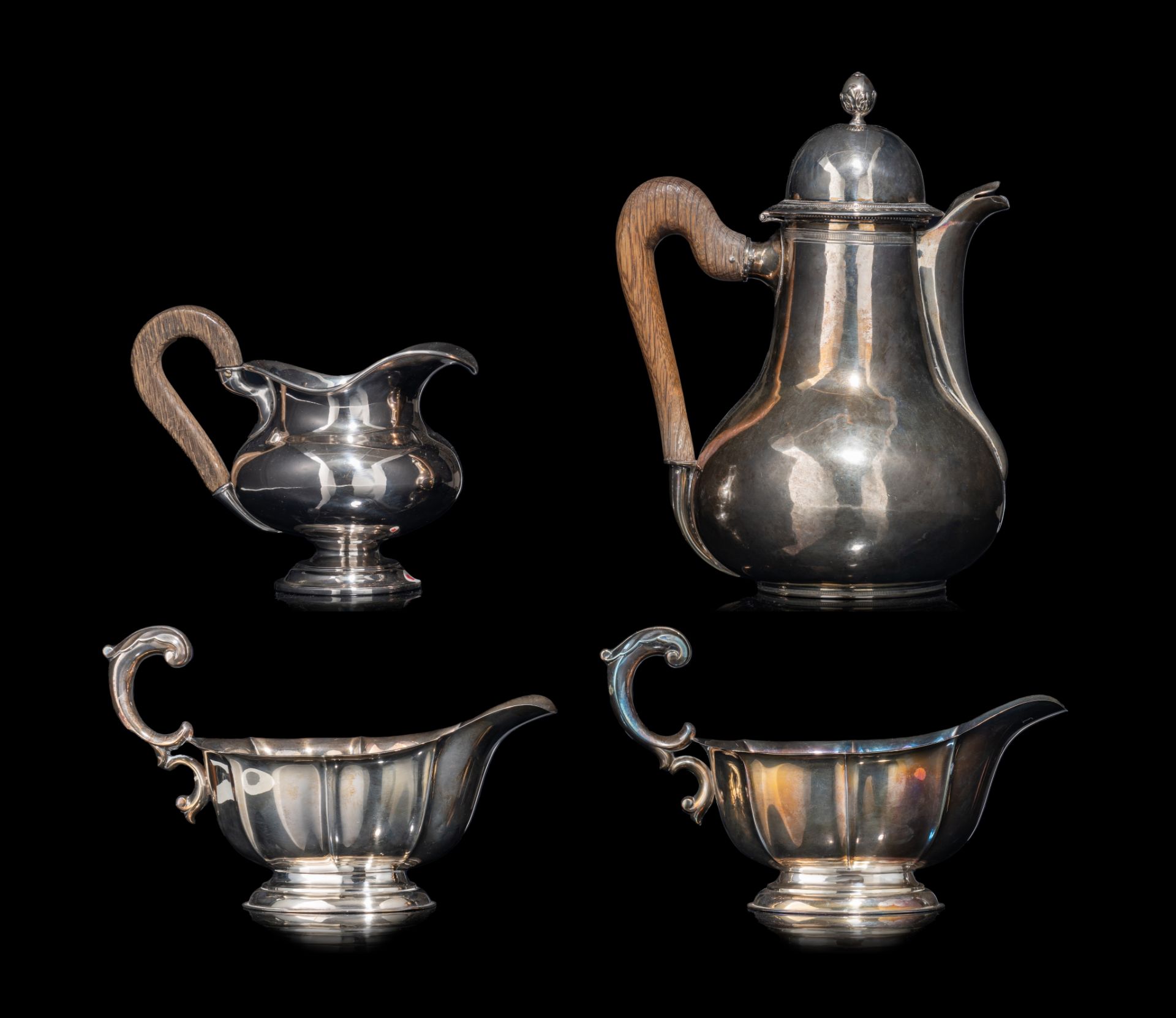 A set of silver tableware, H 13,5 - 24,5 cm - total weight: ca. 1.595 g