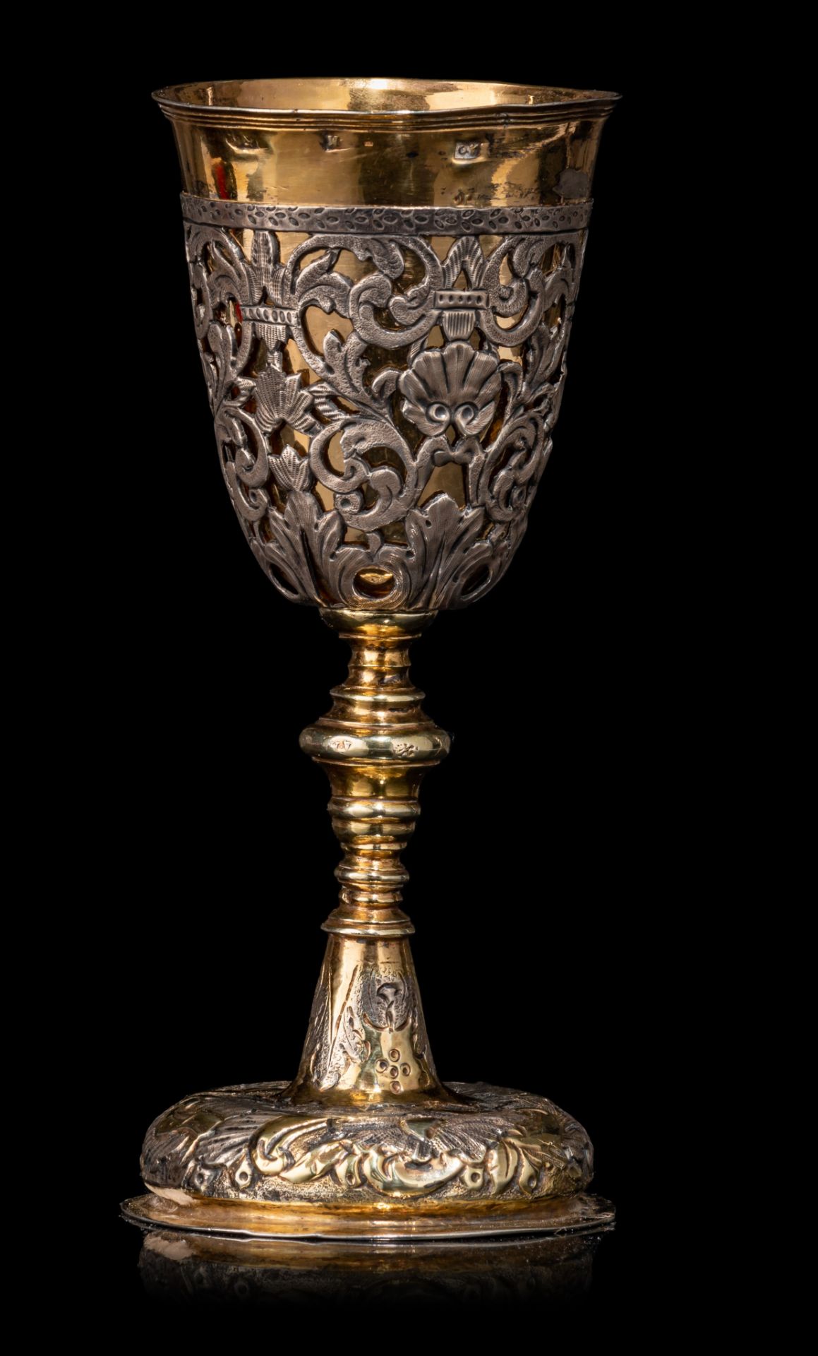 An 18th-century Russian silver and parcel-gilt goblet set with silver open-work appliqué, H 15,8 cm, - Image 3 of 7