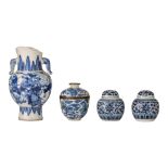 A collection of Chinese blue and white export ware, 19thC and 20thC, tallest H 14,5 cm (4)