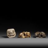 Three ivory okimono/netsuke, 19thC, 33g - 32g - 31g (+)