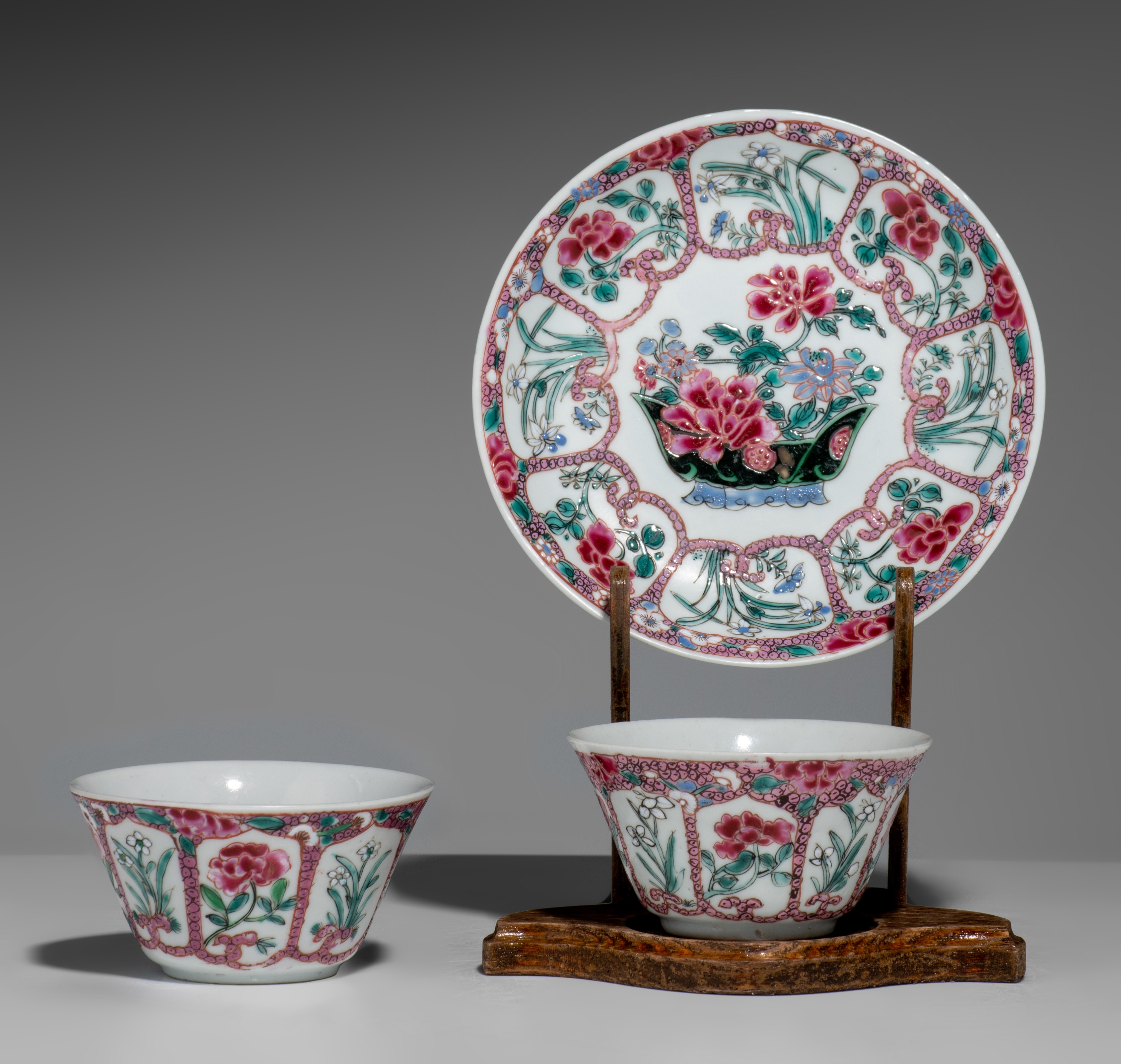 A set of Chinese famille rose and famille noire cup and saucer, and a second cup, 18thC, H 4 - ø 7 ( - Image 2 of 8