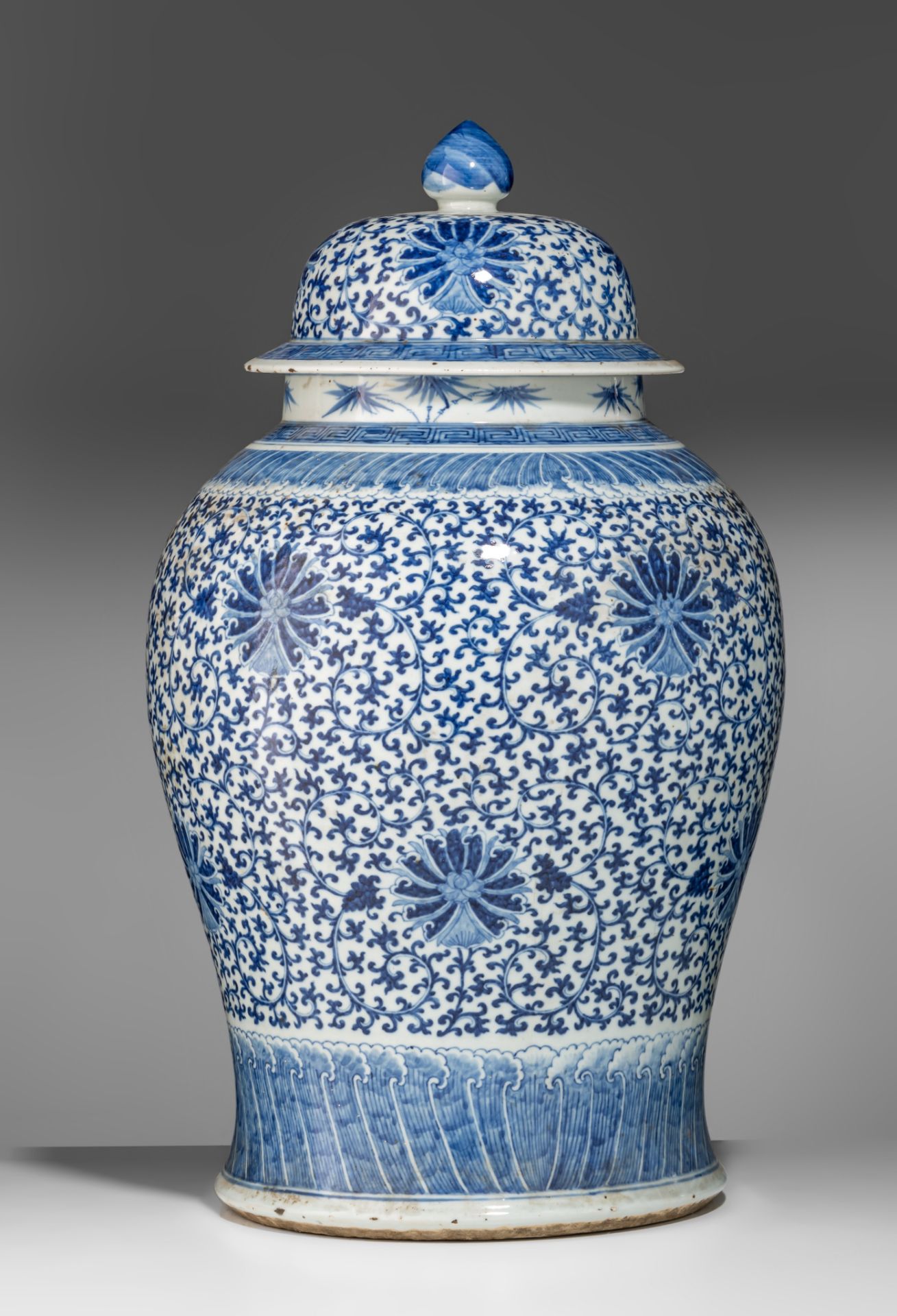 A Chinese blue and white 'Lotus Scroll' covered vase, late 18thC, H 63,5 cm - Image 2 of 9