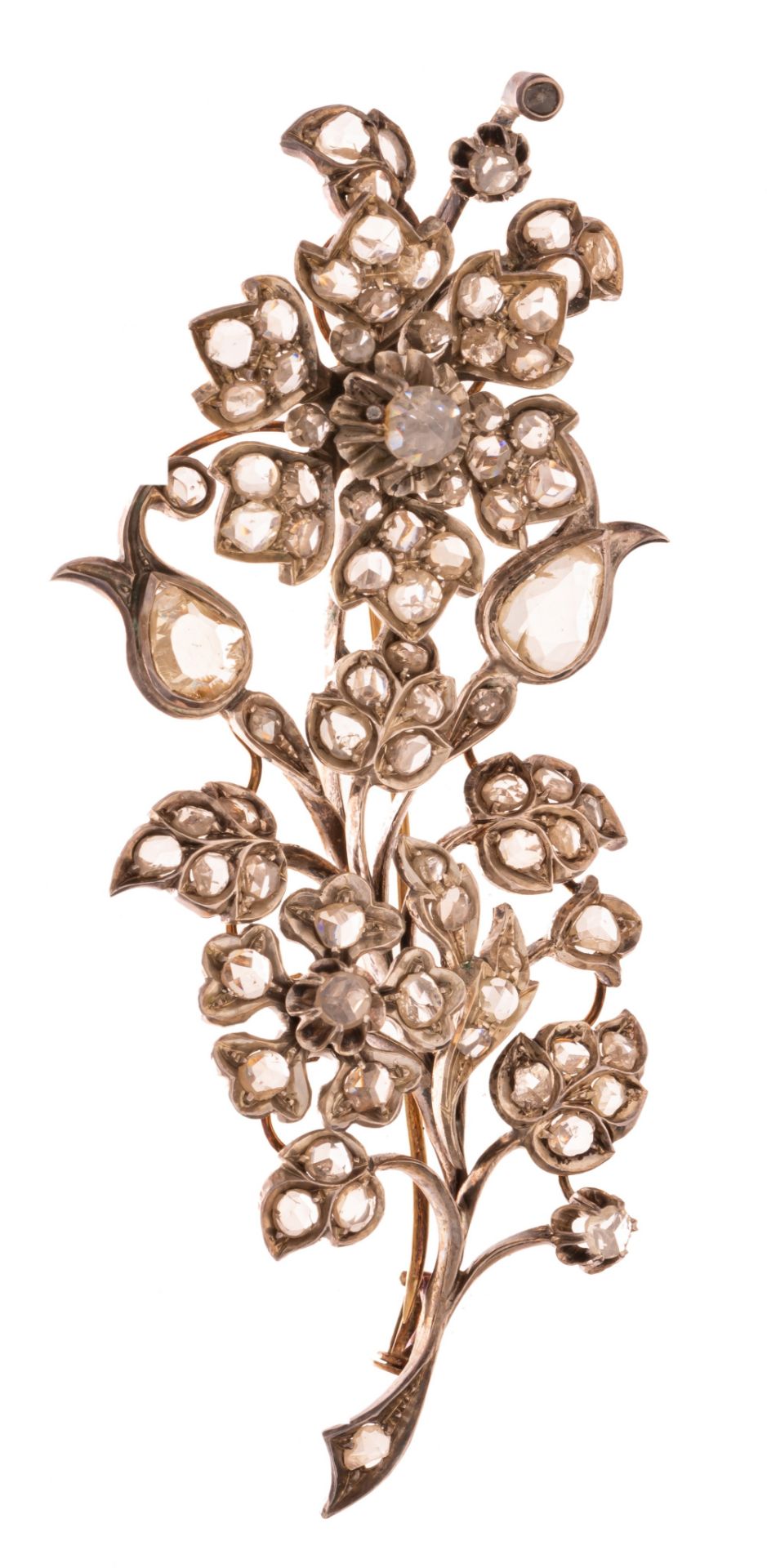 A floral-shaped silver and gold brooch, set with rose cut diamonds, H 8,6 cm - 24 g