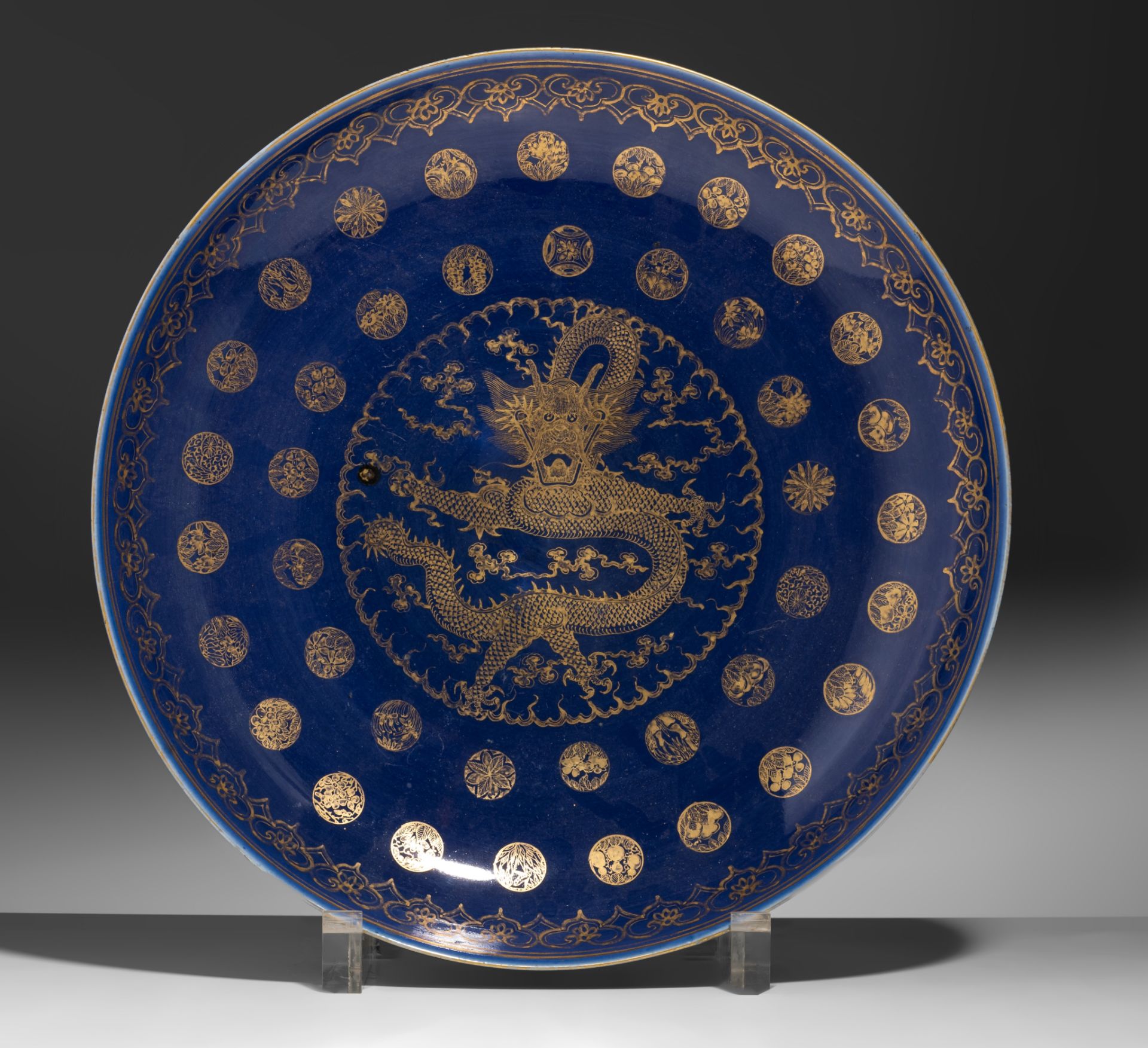 A Chinese gilt on monochrome blue ground 'Dragon' charger, marked Guangxu and of the period, ø 46 cm - Image 2 of 4