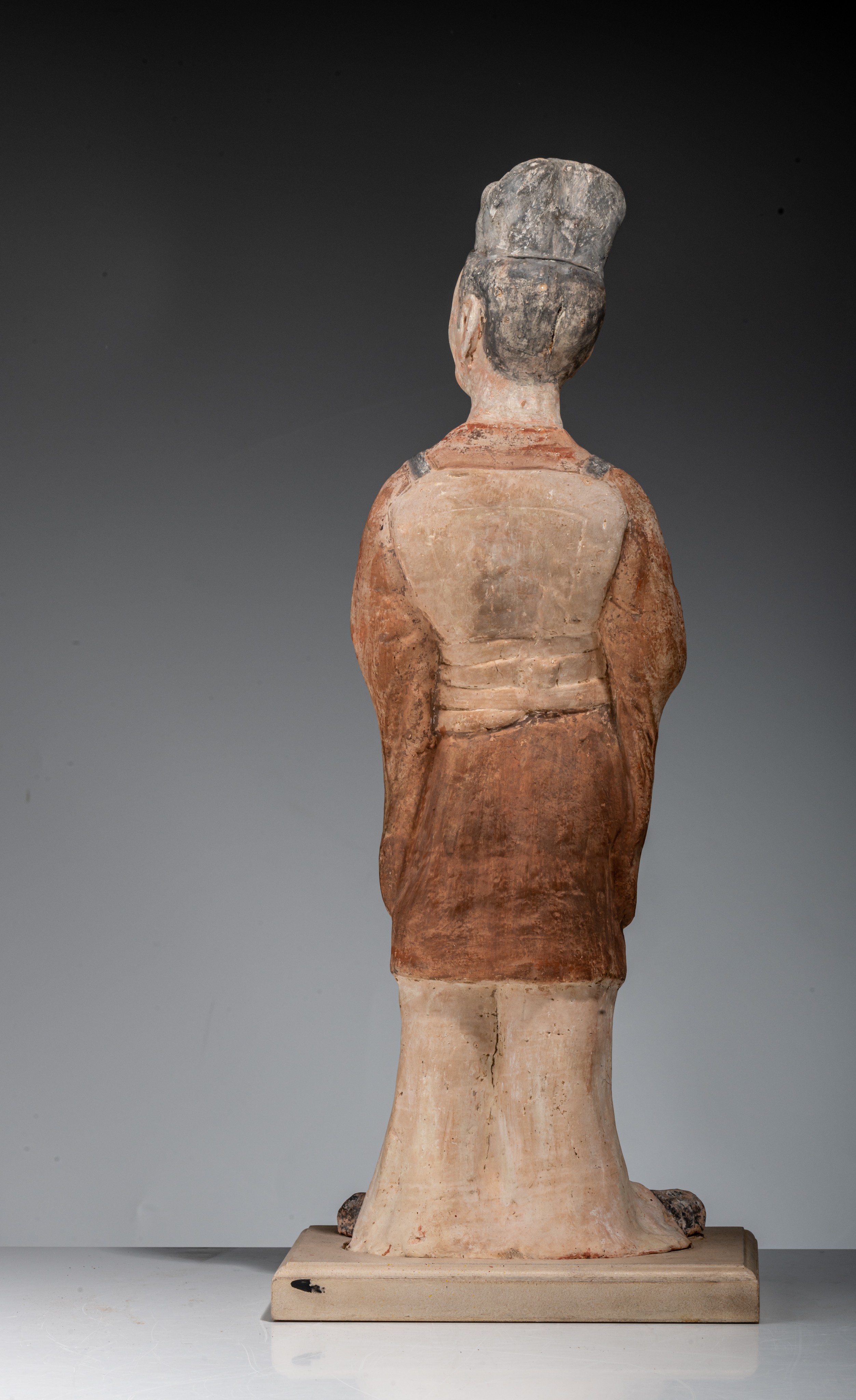 A series of two large Chinese painted pottery figures of officials, Tang dynasty, Total H 64,5 cm - Image 16 of 17