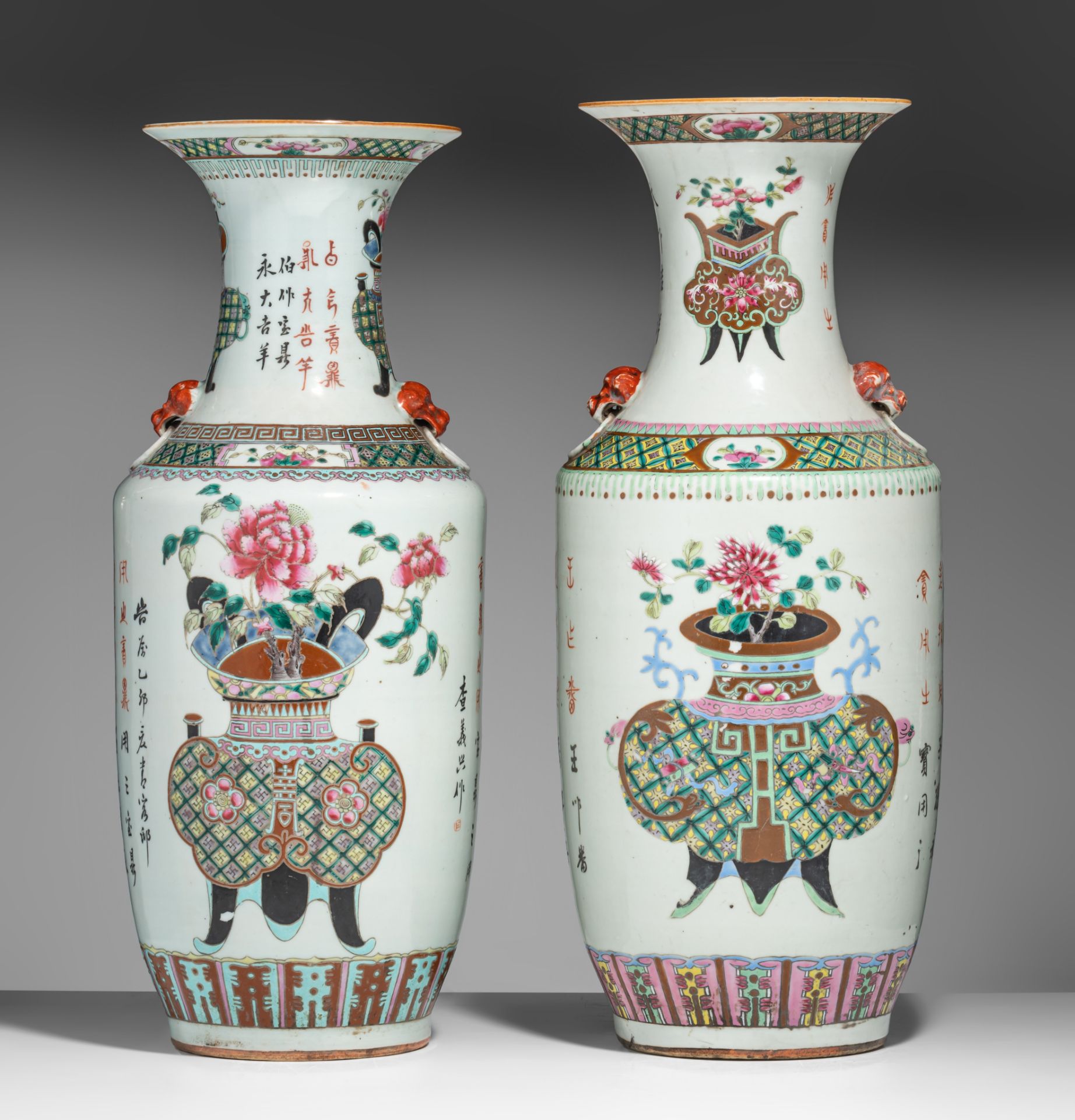 Two Chinese famille rose 'One Hundred Treasures' vases, paired with Fu lion head handles, 19thC, H 5 - Image 2 of 6