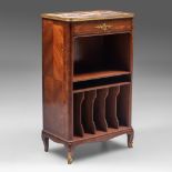 A French Transition style small bookcase cabinet, 19thC, H 99 - W 58,5 - D 34 cm