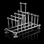 A silver-plated toast rack, marked WH for William Hutton & Sons, ca 1880-1890, H 13,3 cm