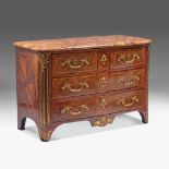 A fine Regence kingwood commode with gilt bronze mounts and Breche d'Alep marble top, early 18thC, H