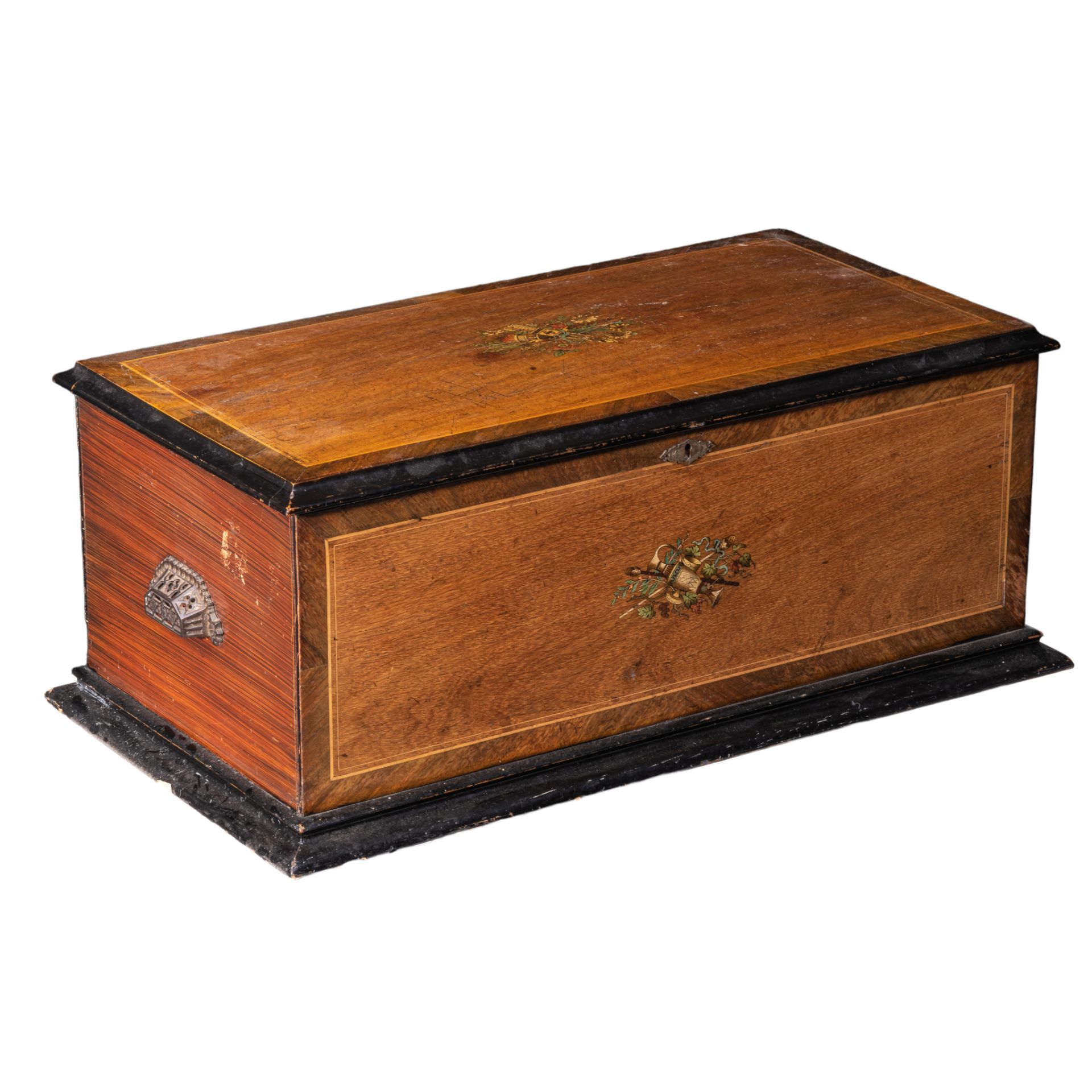 A Victorian mahogany and rosewood veneered cylinder musical box, 1920s, H 28,5 - W 70- D 37 cm - Image 6 of 10