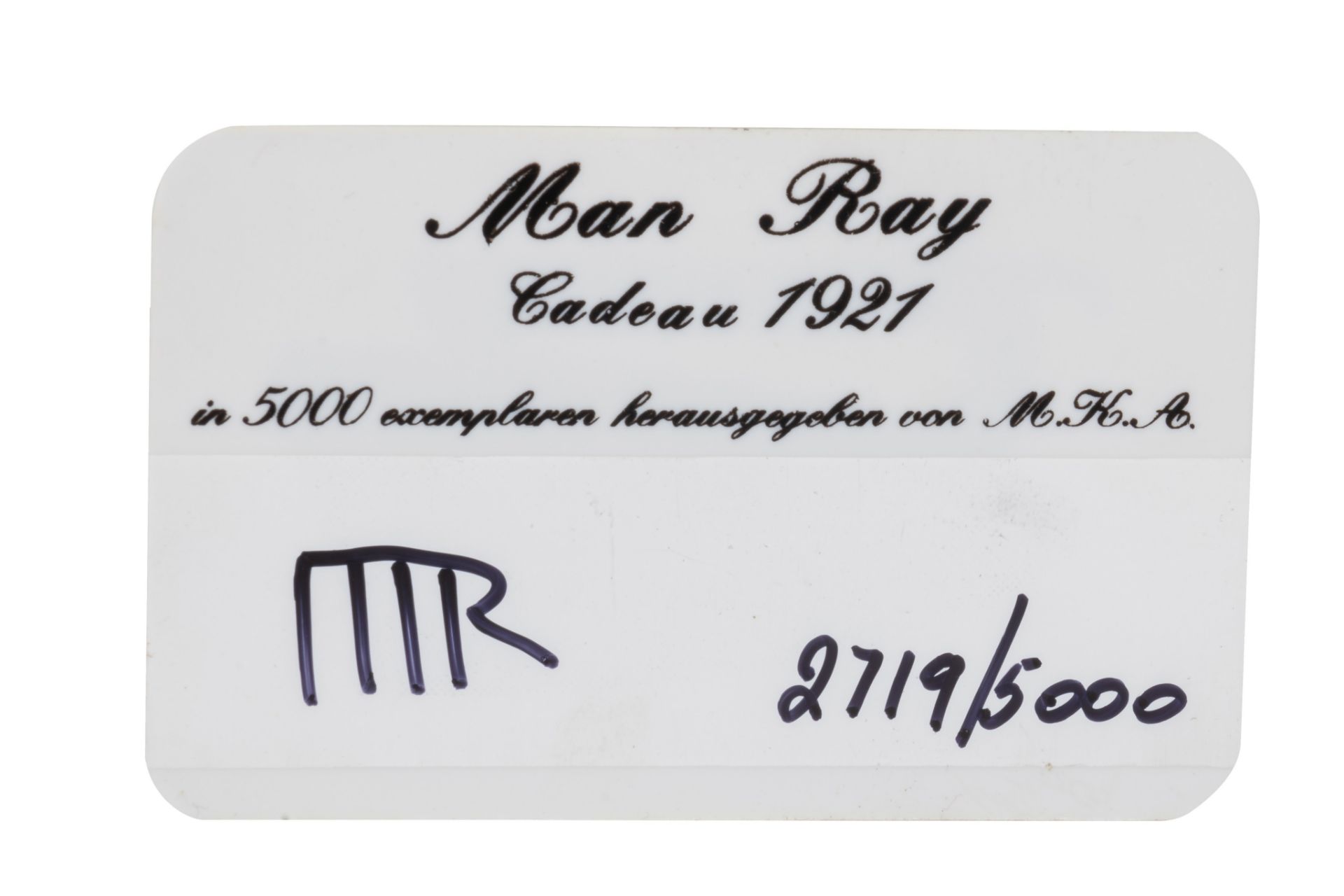 Man Ray (1890-1976), 'Le Cadeau', 1974, No 2719/5000, H 16,5 cm - Bild 8 aus 8