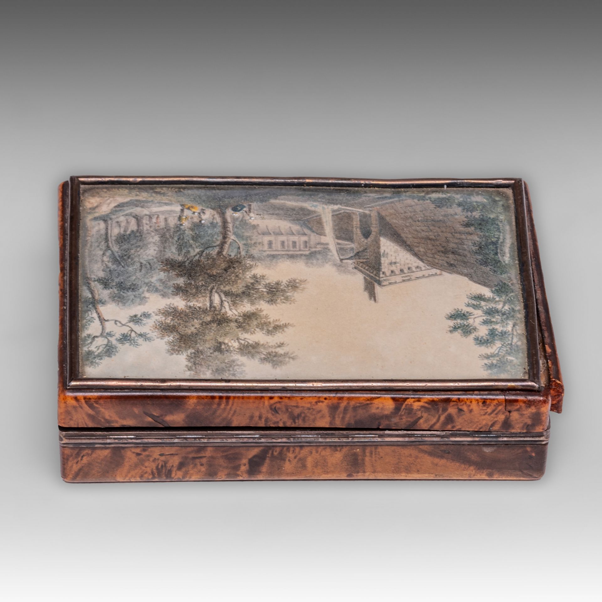 An interesting collection of three snuffboxes, 18th/19thC, H 5 cm (tallest) - Image 16 of 17