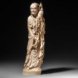 An ivory figure representing an immortal with a phoenix, signed Ryudo, 19thC, H 51,5 cm - 5800 g (+)