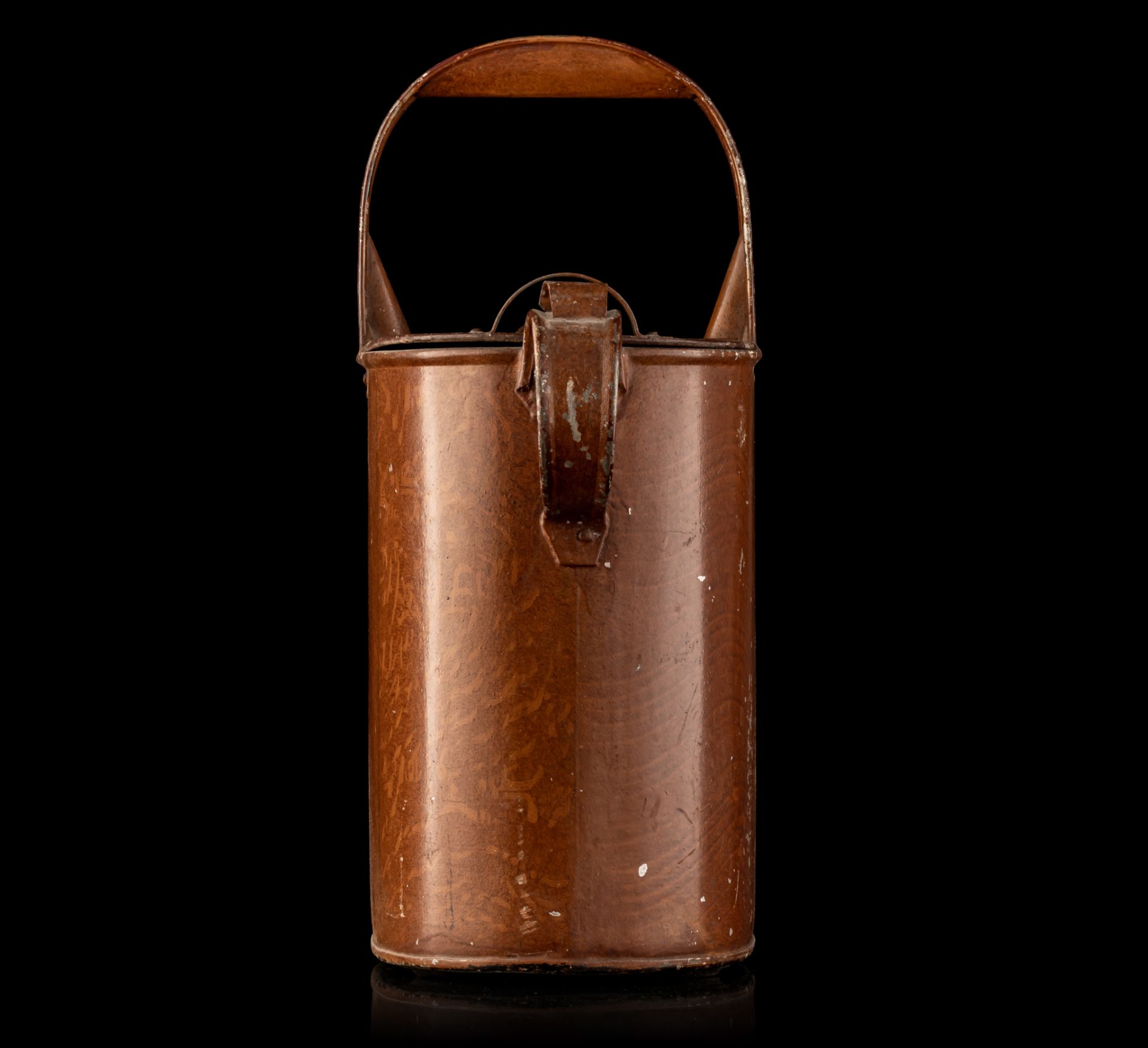 A Japanned oak polished tin water can, marked Richard Perry, Son & Co, Wolverhampton, ca 1882-1885, - Image 5 of 9